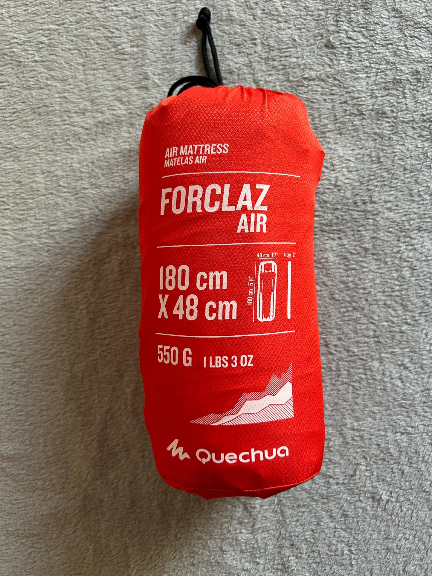 Location matelas gonflable forclaz taille 180 cm. ( 10 euros / week-end).