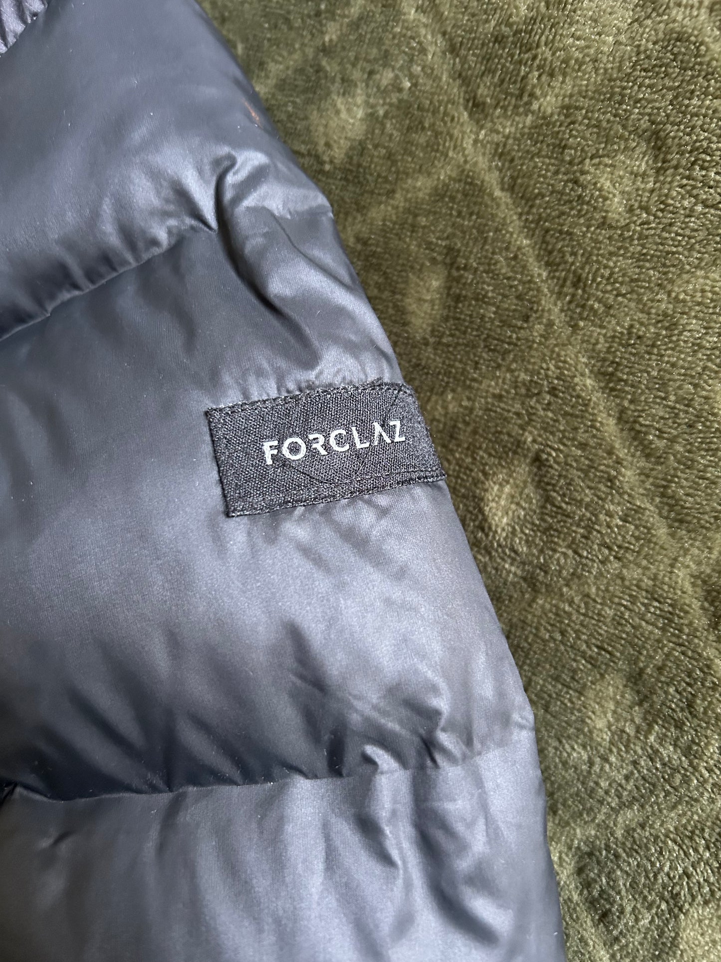 Doudoune forclaz MT900 d’occasion en plumes pour femmes. Taille XS