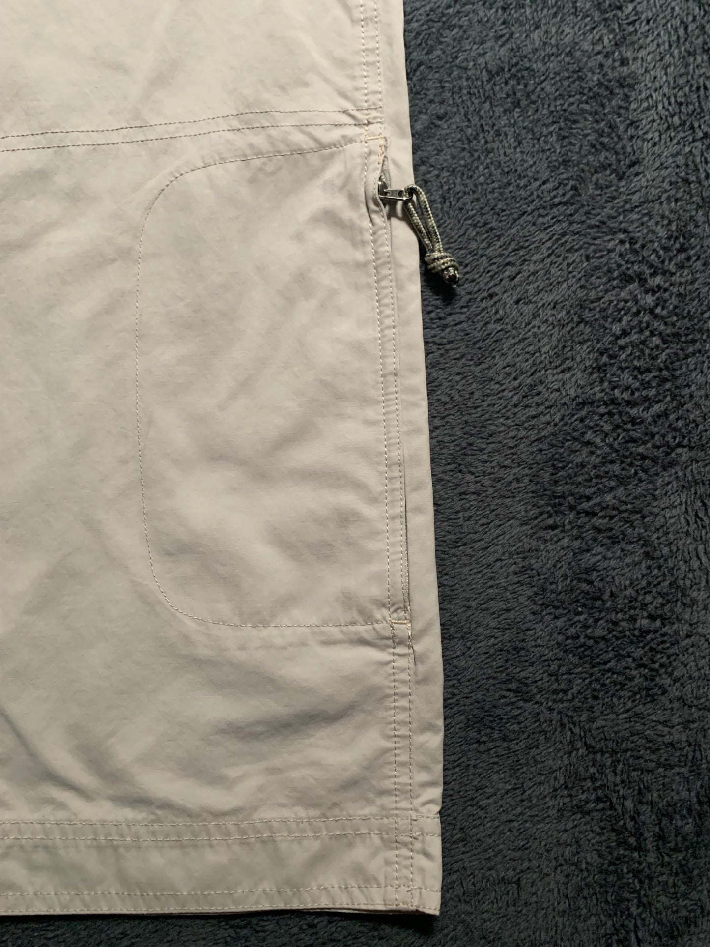 Pantalon de randonnée Columbia d’occasion pour femmes. Taille S.