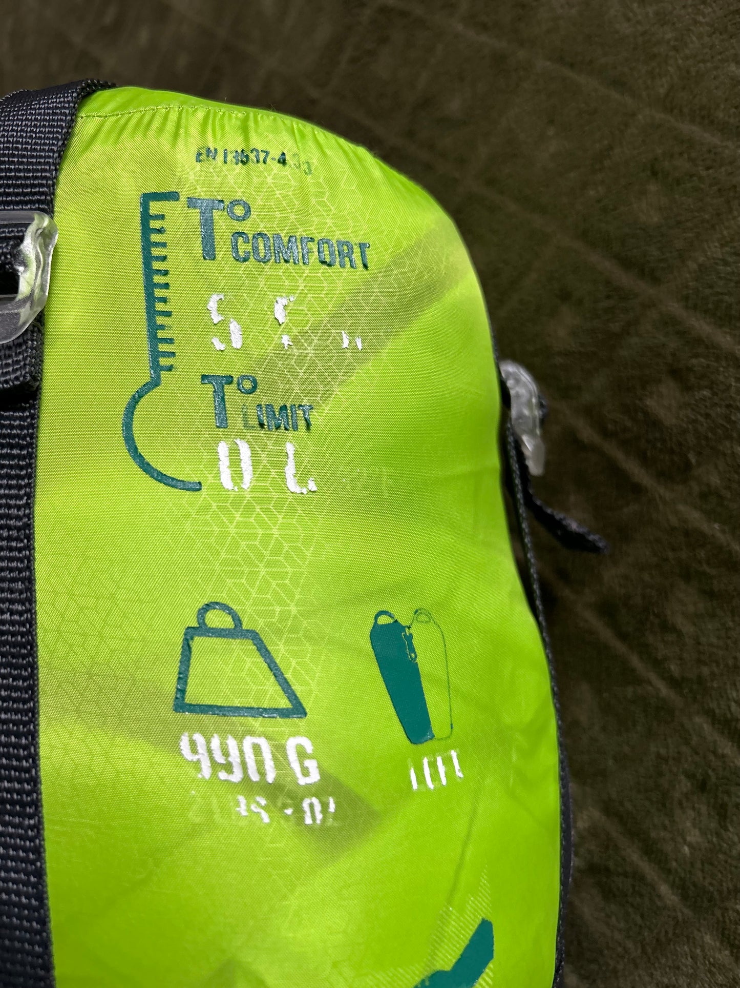 Sac de couchage forclaz d’occasion. 5 degrés. 160 cm.