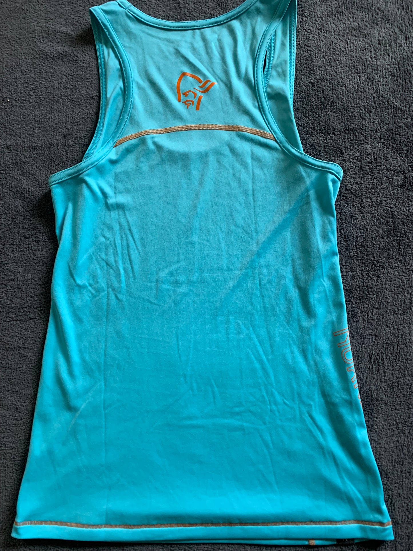 Débardeur Norrona d’occasion pour femmes. Taille XS/S.