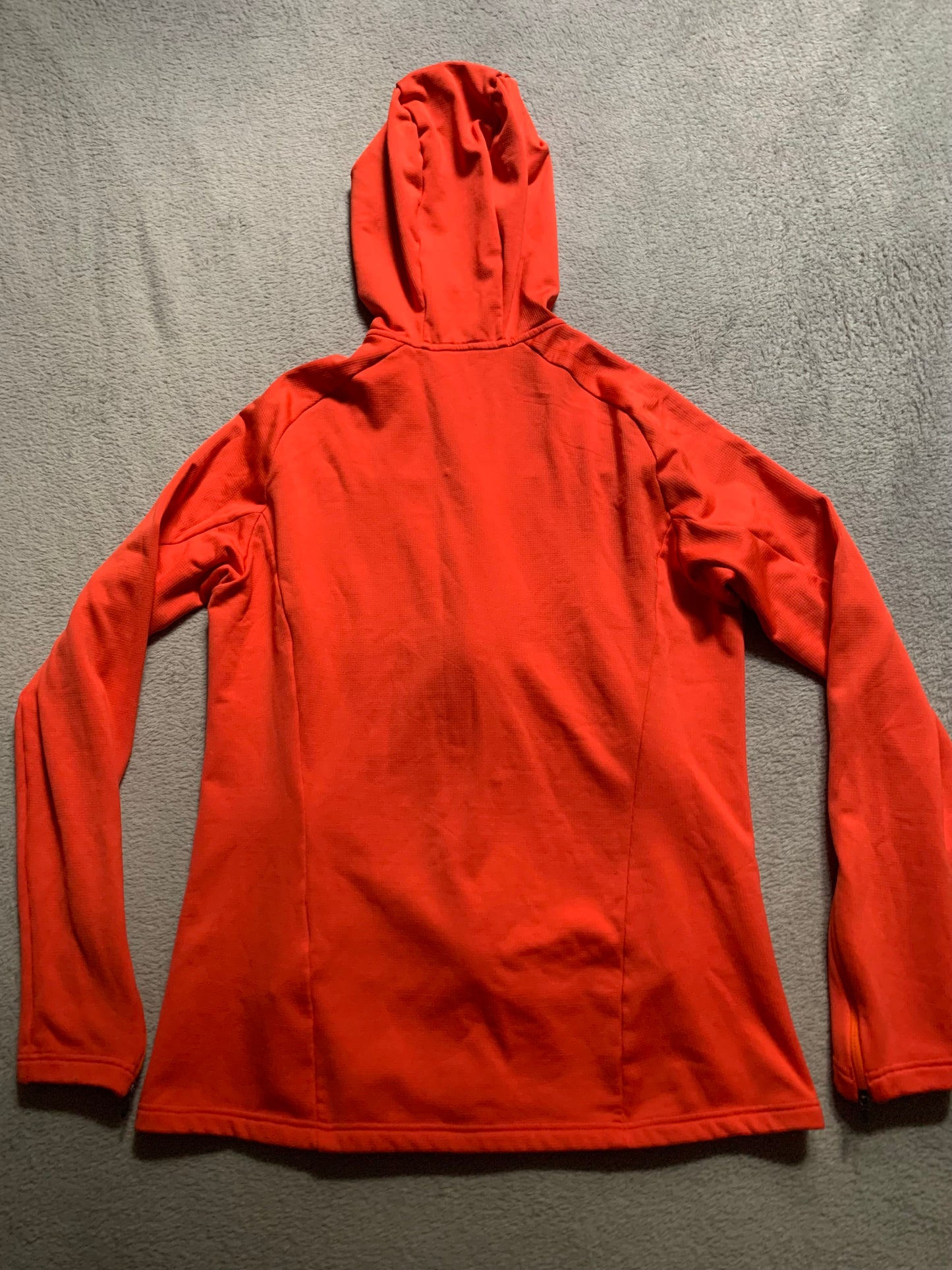 Veste hybride Norrona d’occasion pour femmes. Taille S