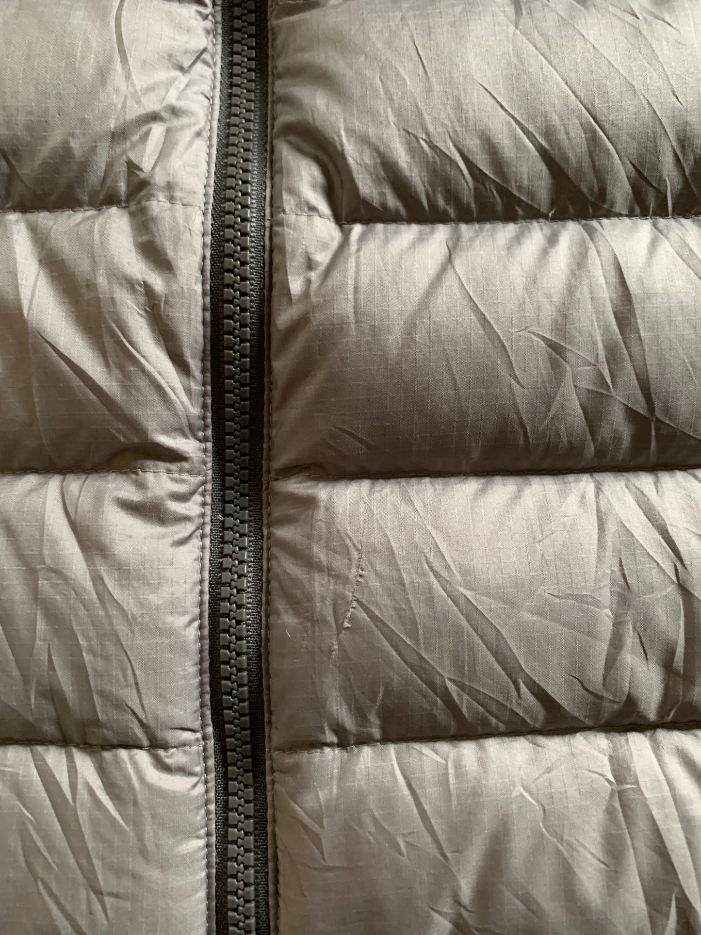 Doudoune sans manches patagonia d’occasion pour femmes. Taille xs.