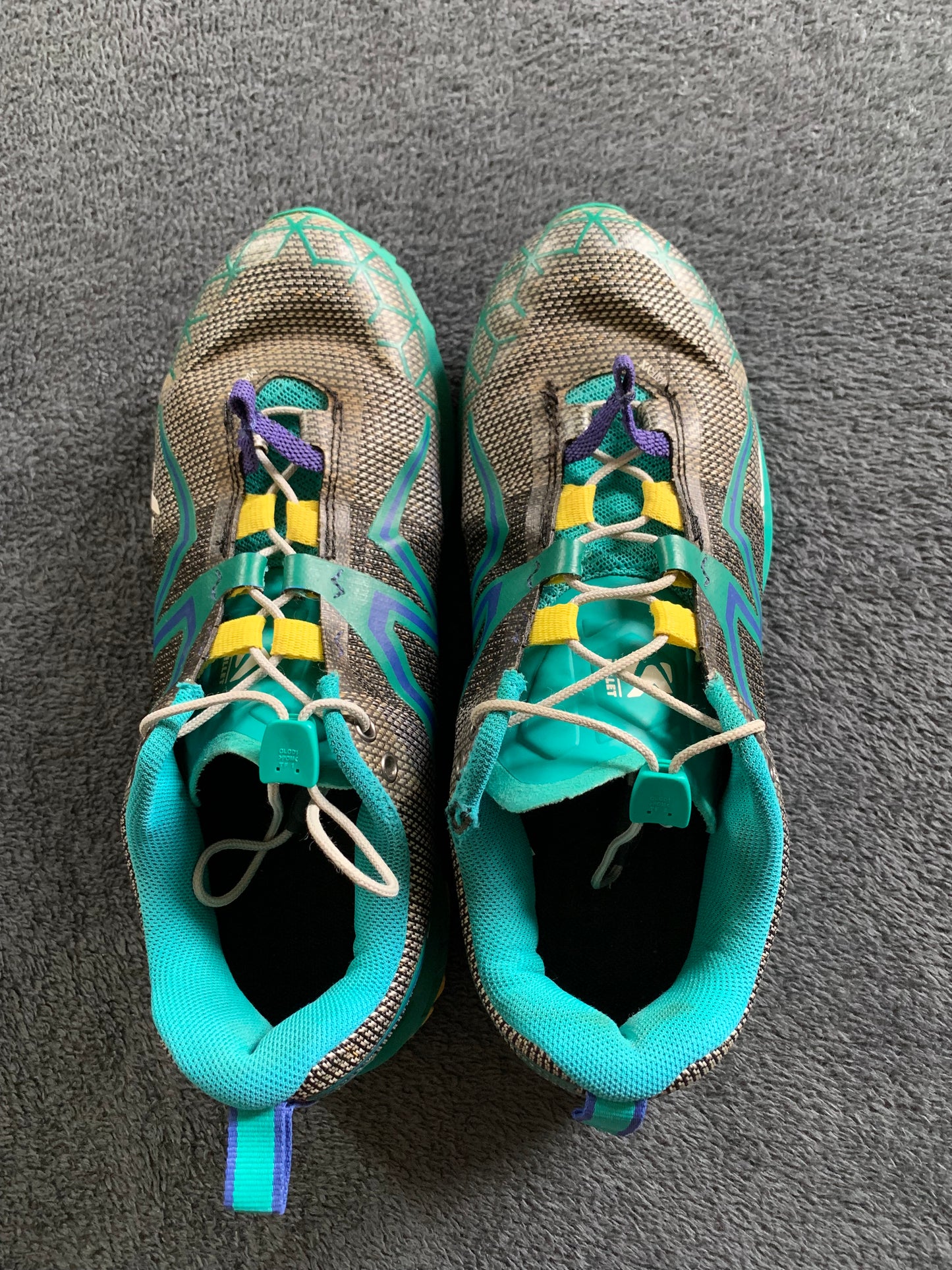 Baskets trail/running millet d’occasion pour femmes. Taille 39,5.