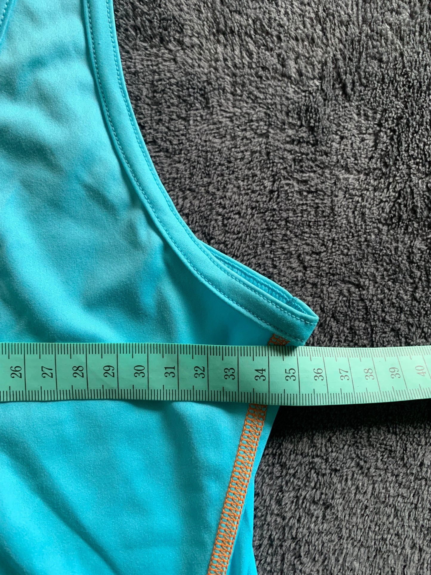 Débardeur Norrona d’occasion pour femmes. Taille XS/S.