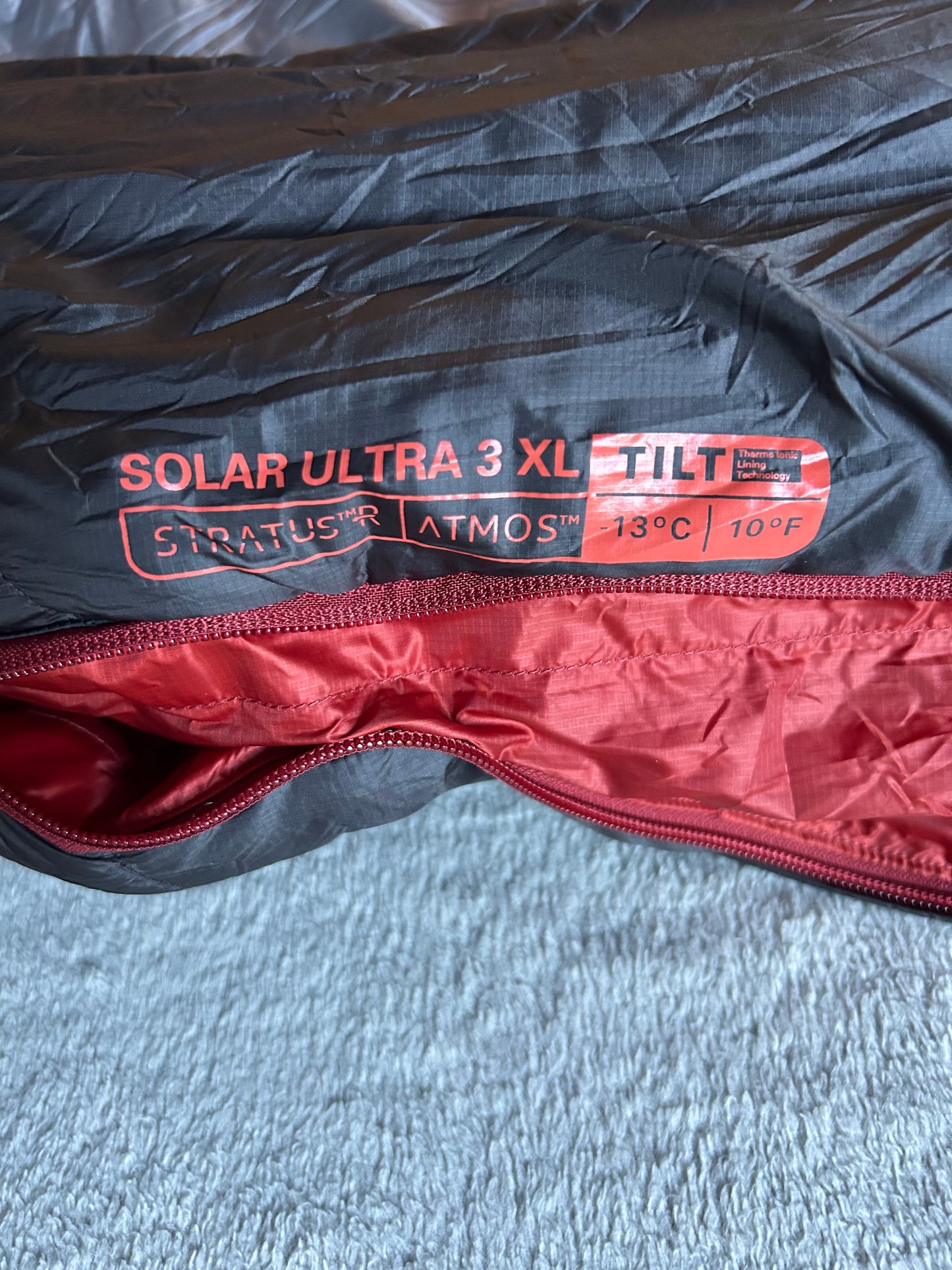 Location sac de couchage RAB solar 0 degrés. Taille XL. ( 20 euros / week-end ).