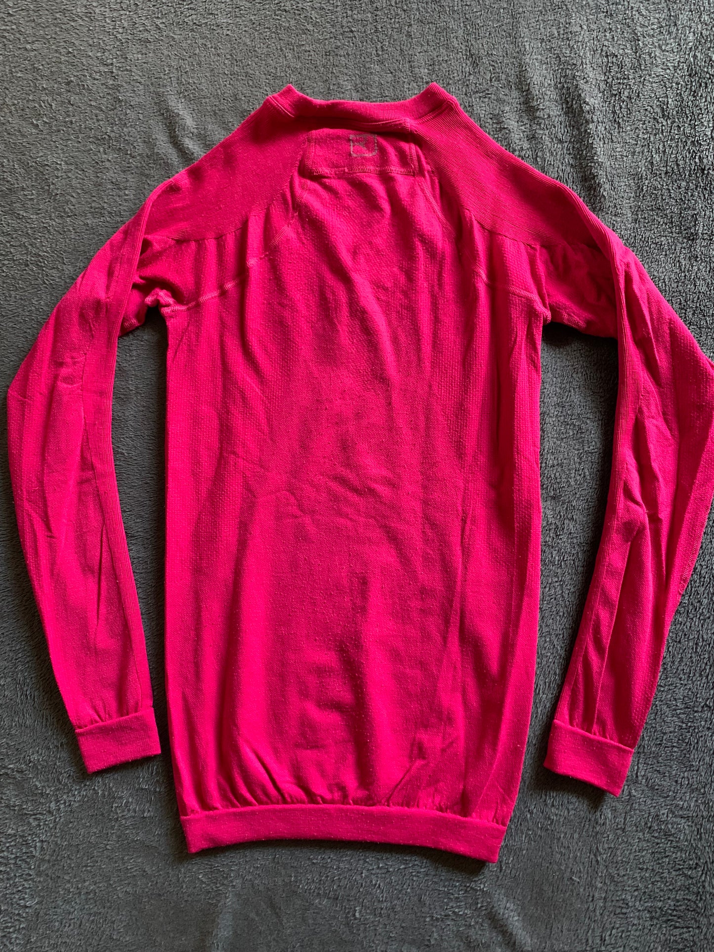 Haut technique Ortovox d’occasion pour femmes. Taille S.