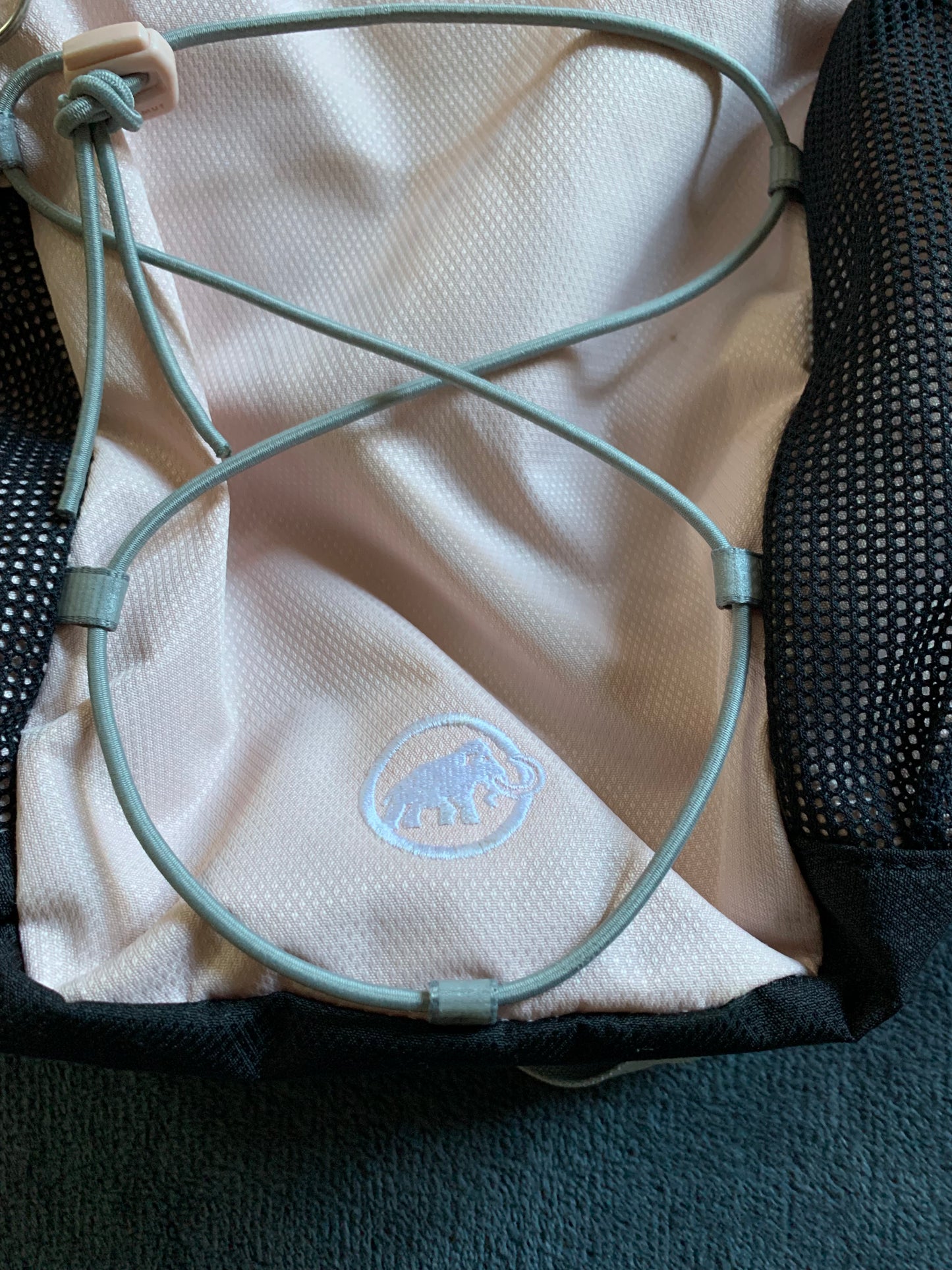 Sac à dos Mammut d’occasion pour enfants.
