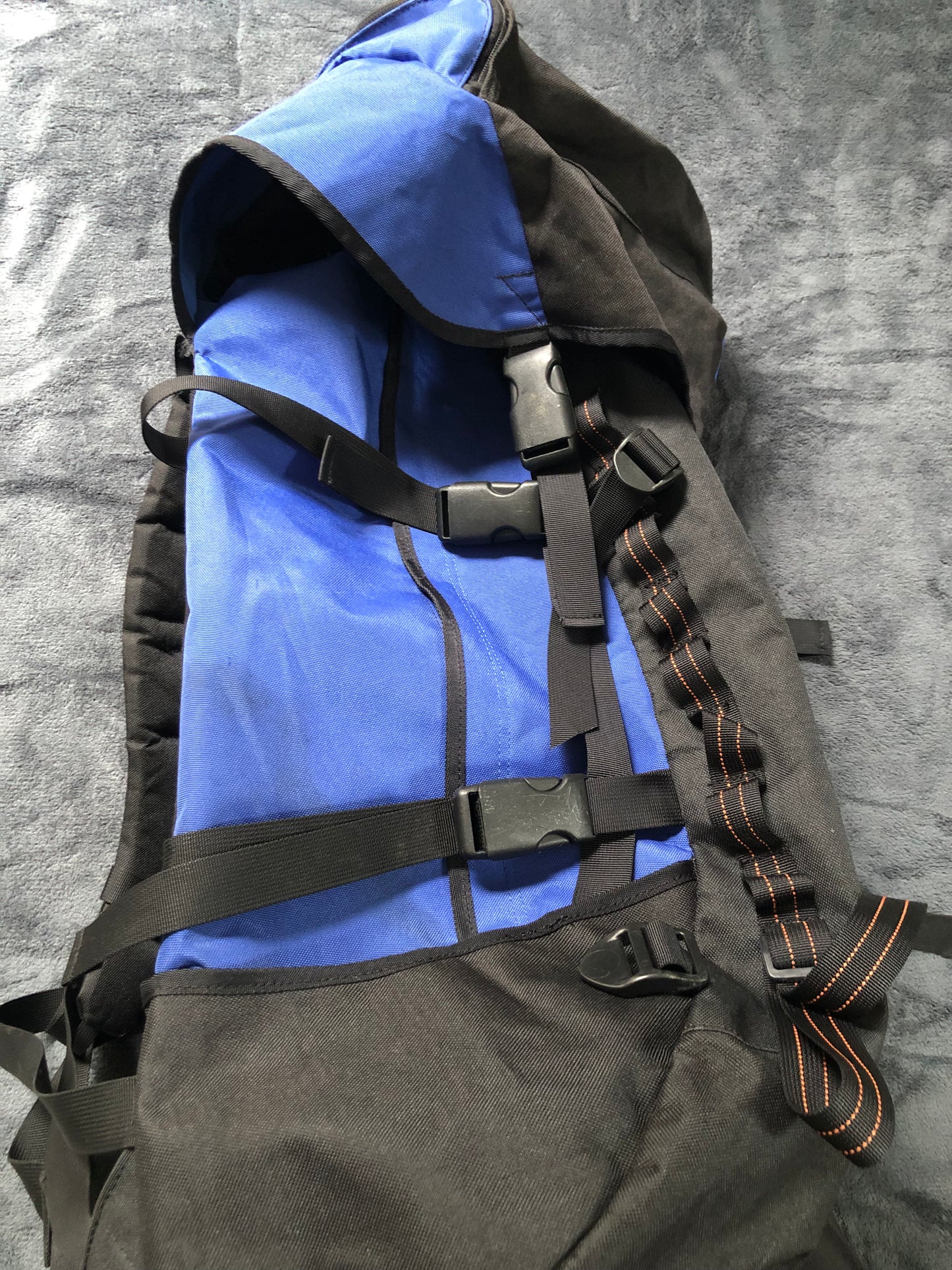 Sac à dos Lowe Alpine 55+15 L.