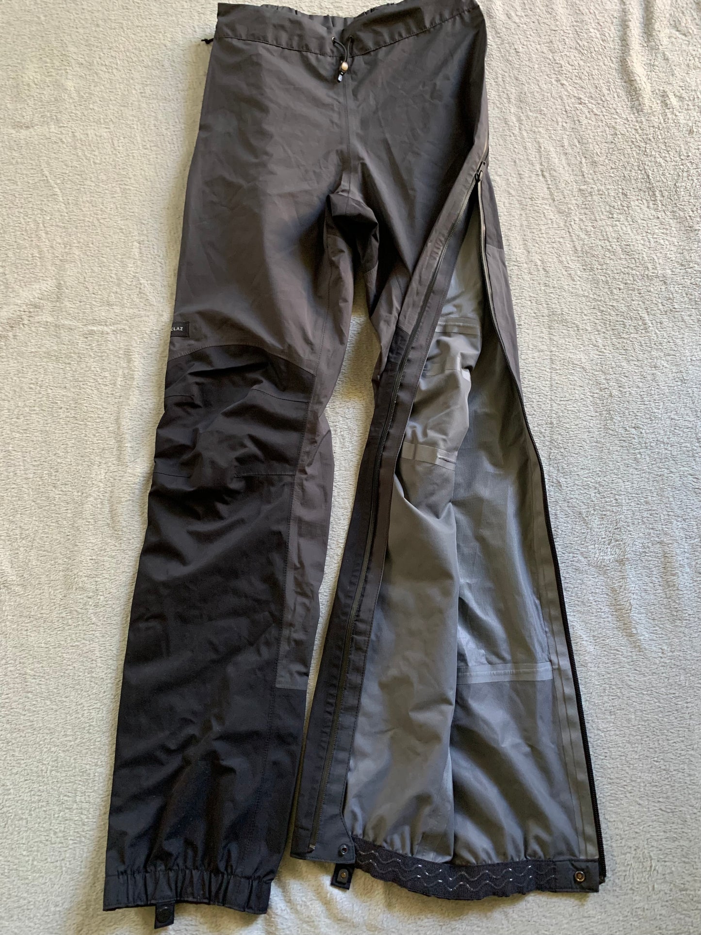 Pantalon imperméable forclaz d’occasion pour hommes. Taille xs/s
