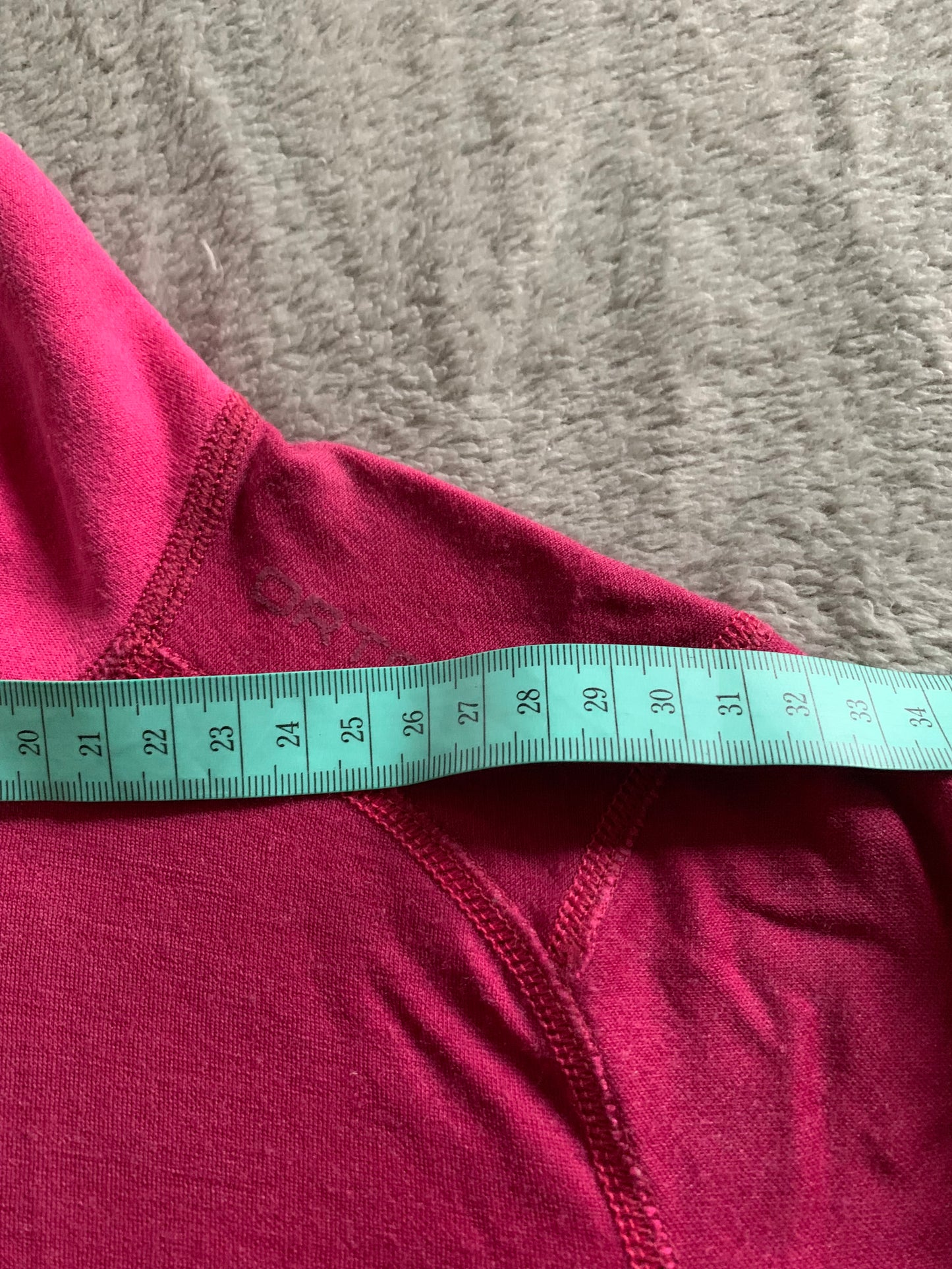 Haut thermique ortovox d’occasion pour femmes. Taille xs.