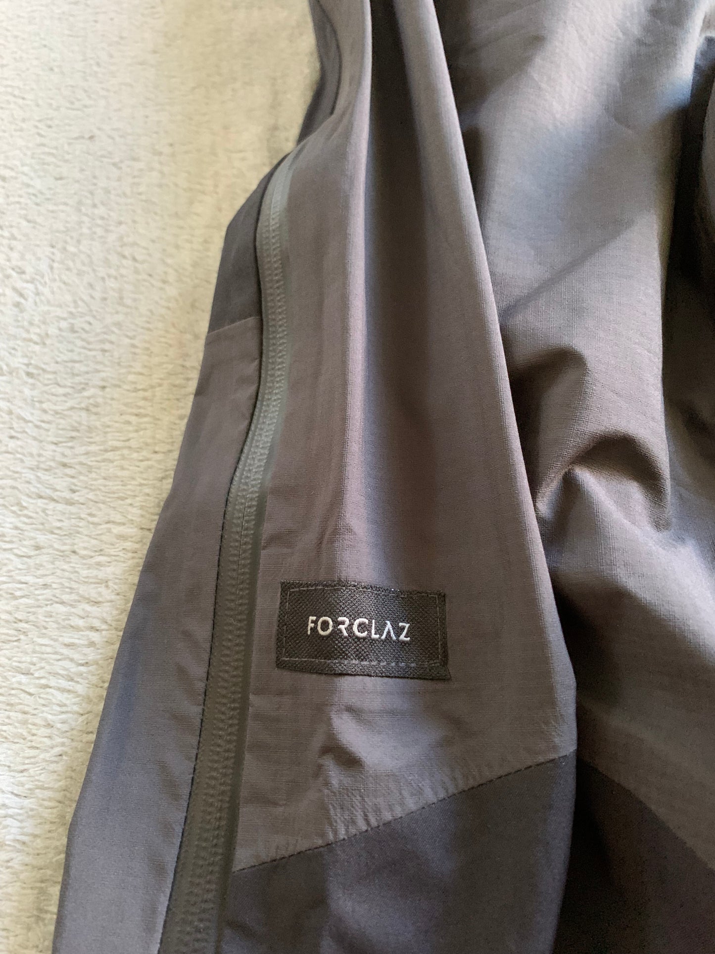 Pantalon imperméable forclaz d’occasion pour hommes. Taille xs/s