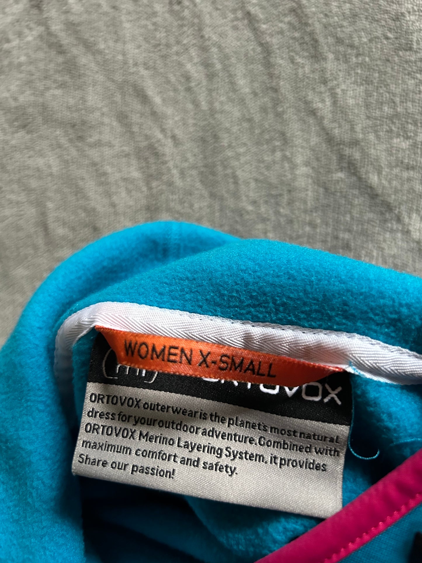 Pull Ortovox d’occasion pour femmes. Taille XS