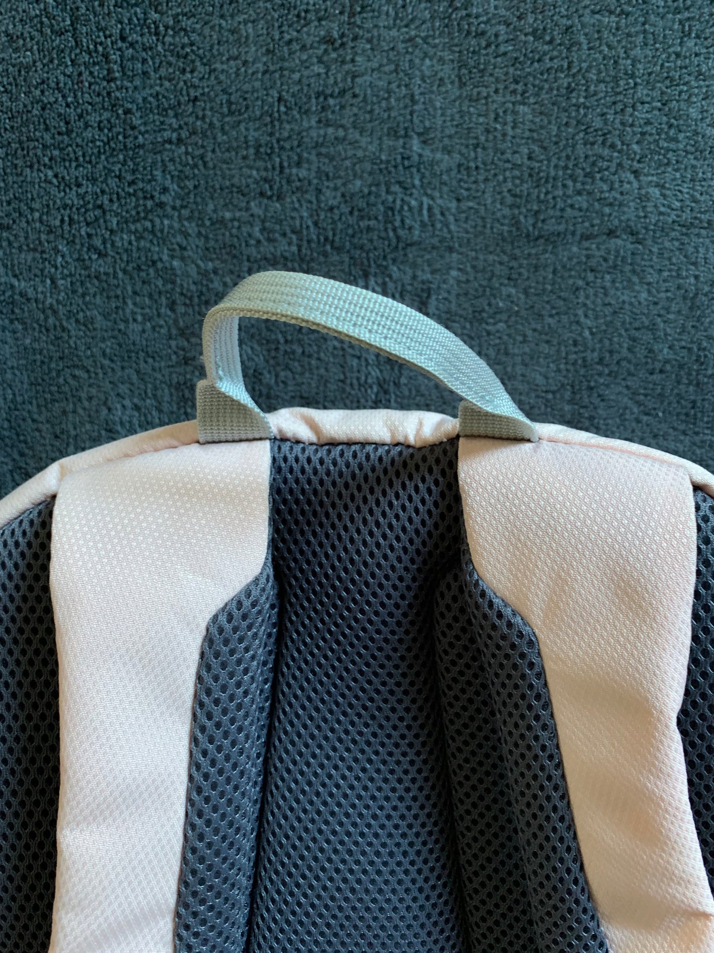 Sac à dos Mammut d’occasion pour enfants.