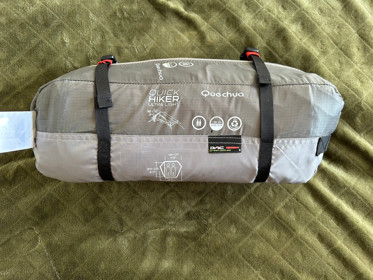 Toile de tente quechua ultralight d’occasion à vendre. 2 personnes