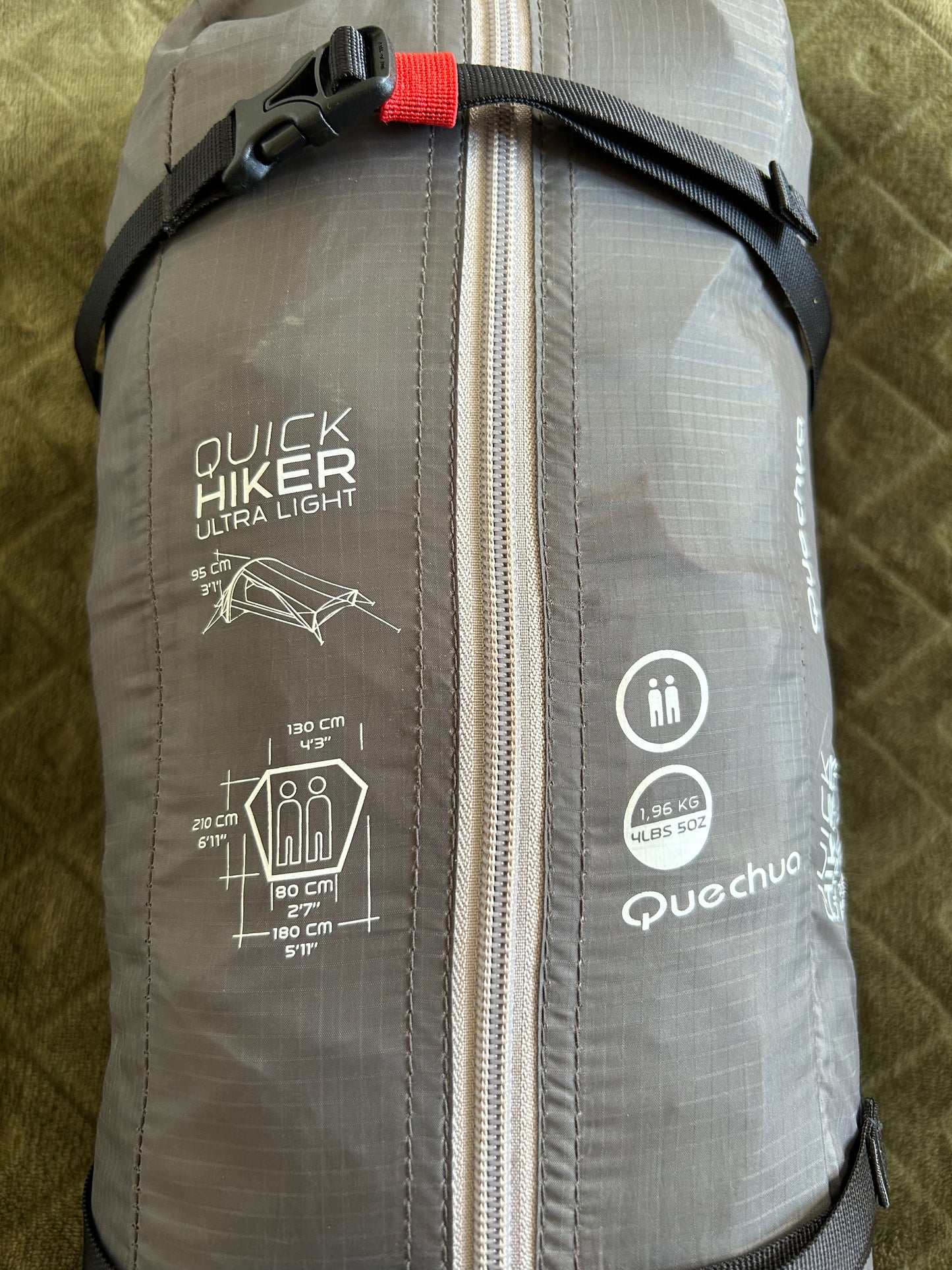 Toile de tente quechua ultralight d’occasion à vendre. 2 personnes