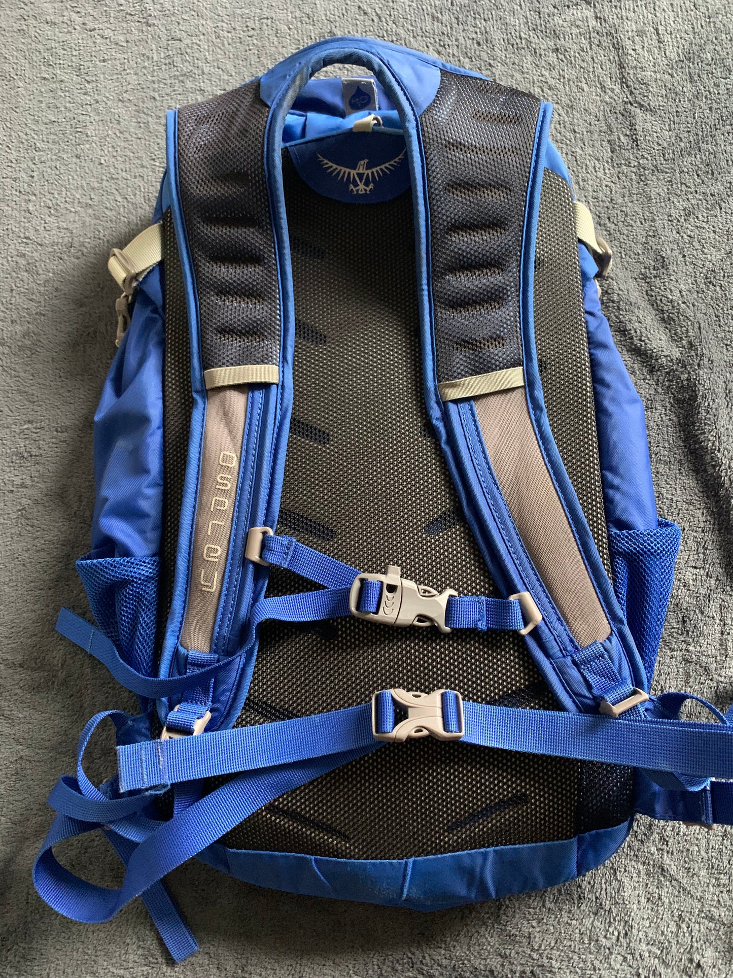 Sac à dos osprey Daylite plus d’occasion. 20 litres