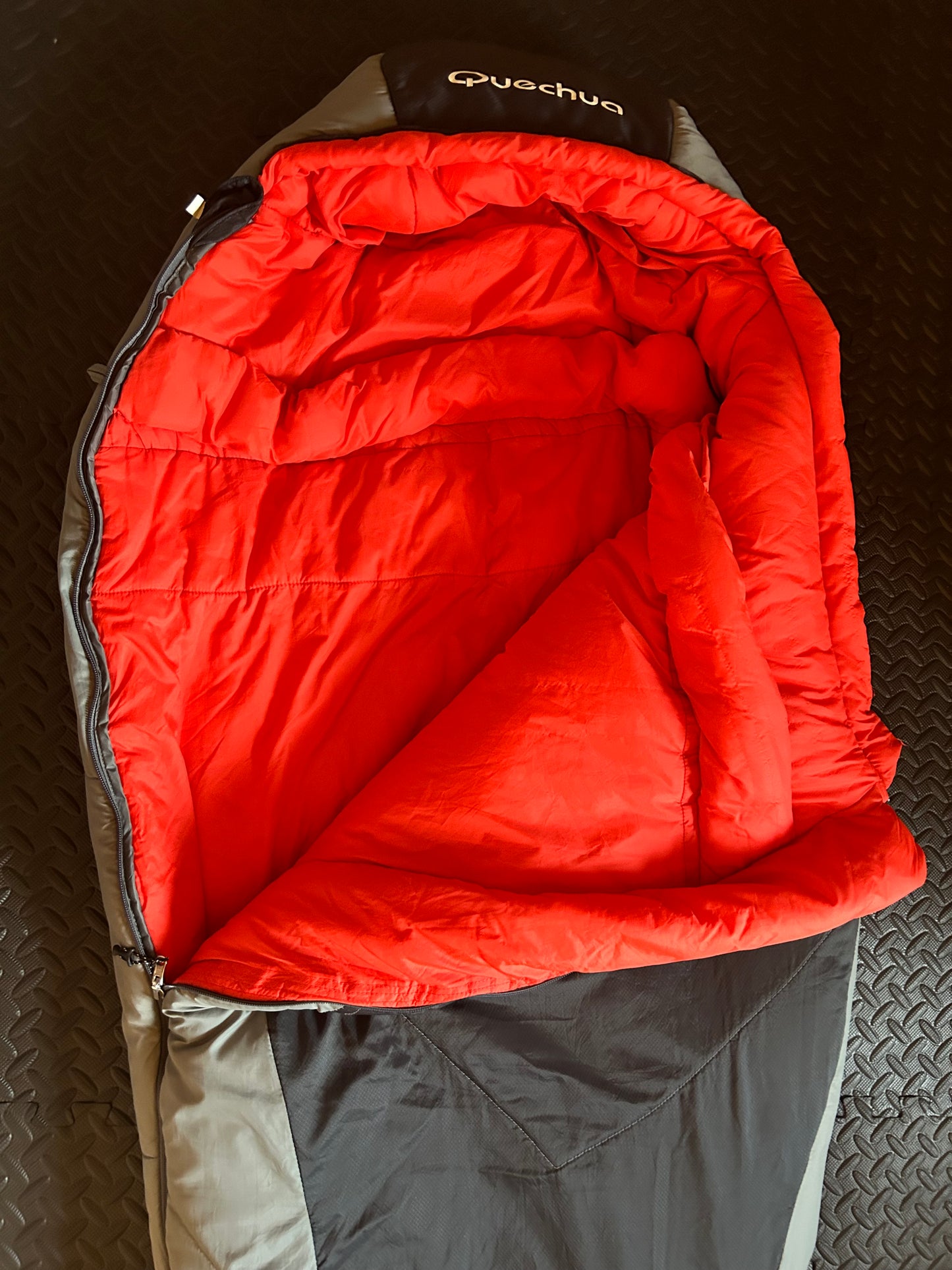 Sac de couchage quechua d’occasion -5 degres bionnassay. Taille L.