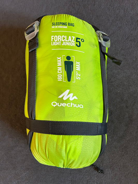 Sac de couchage forclaz d’occasion 5 degrés light. 160 cm.