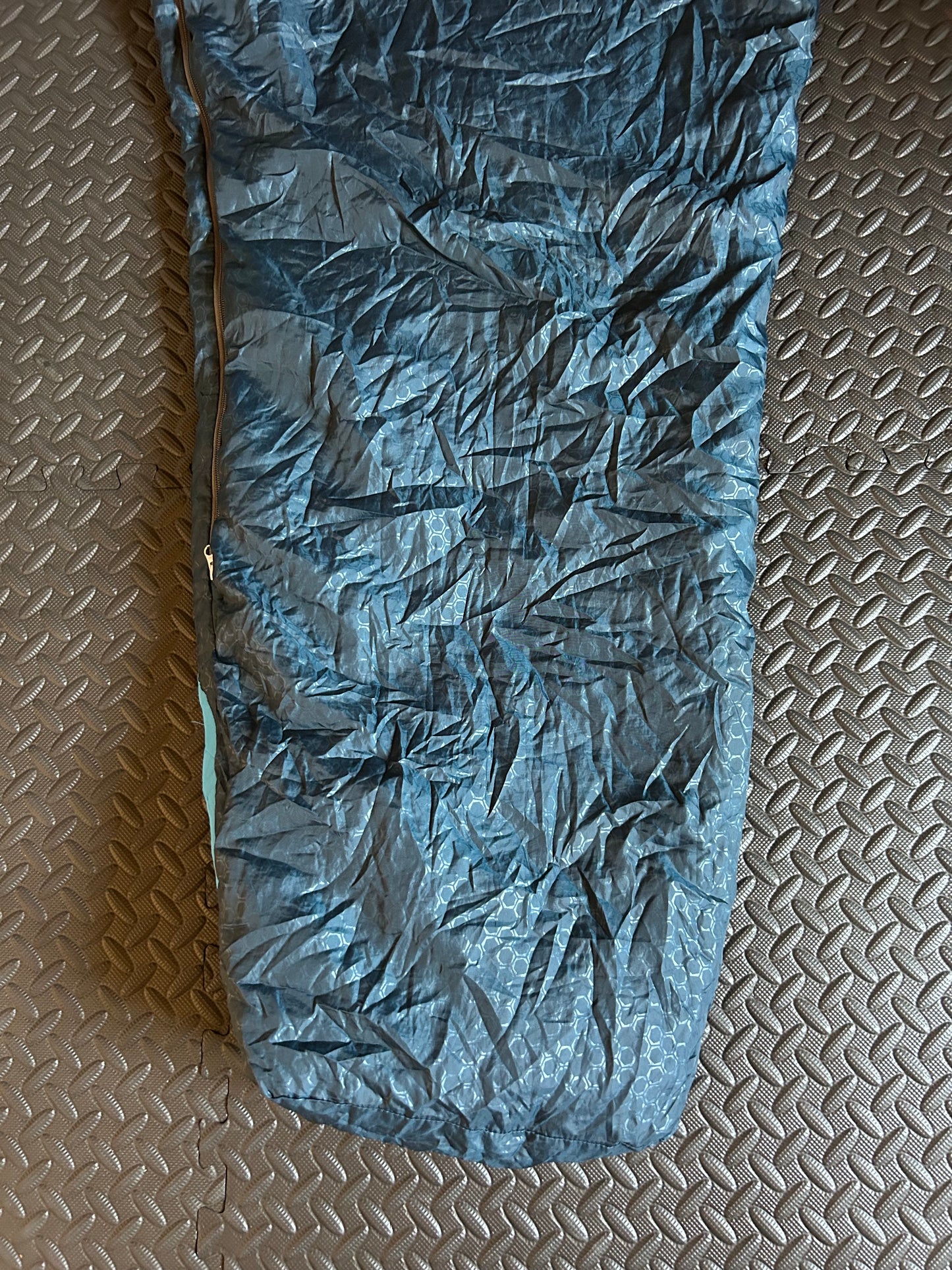 Sac de couchage quechua 5 degrés d’occasion. Taille M