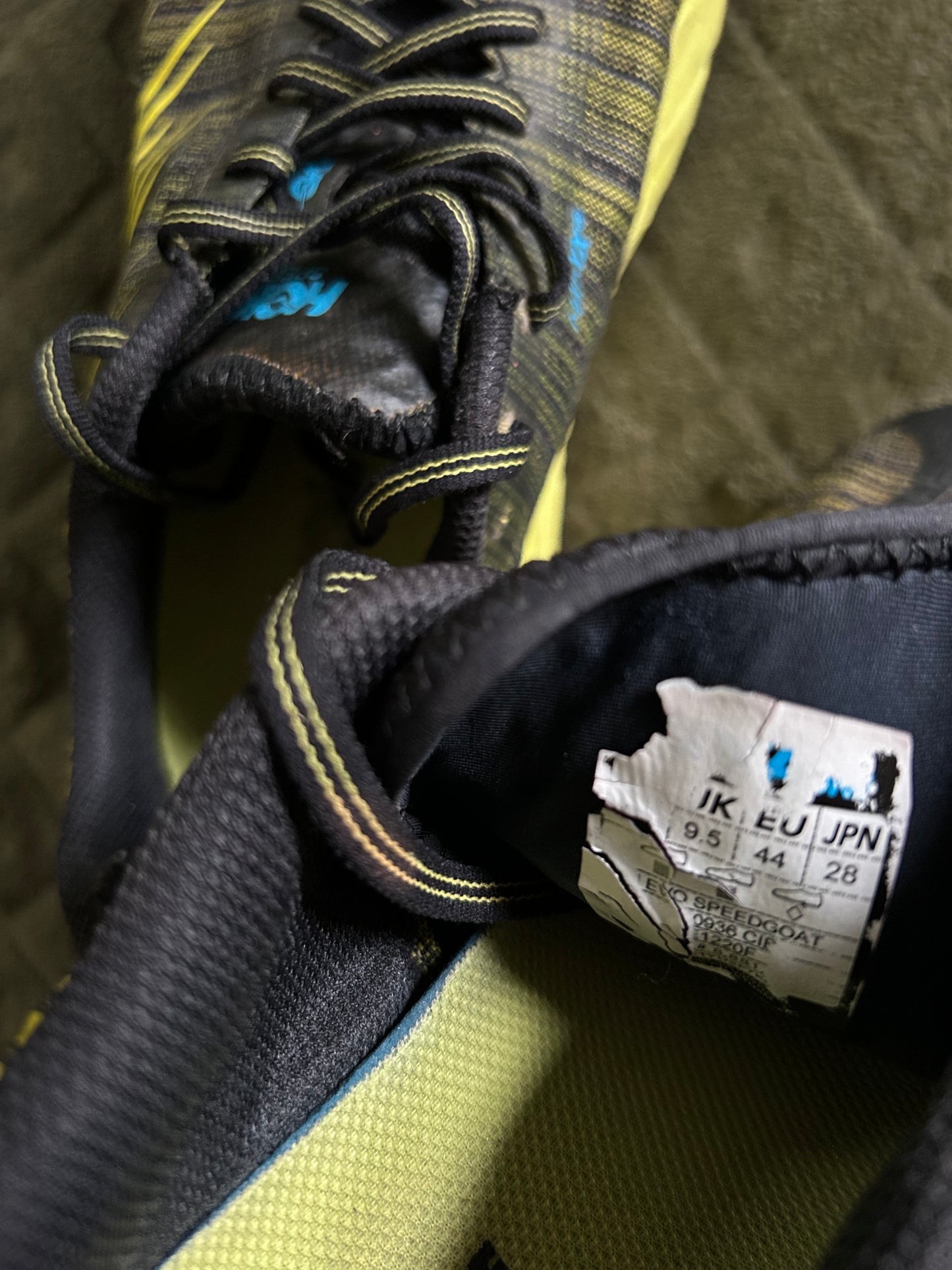 Baskets Hoka Evo d’occasion pour hommes. Taille 44