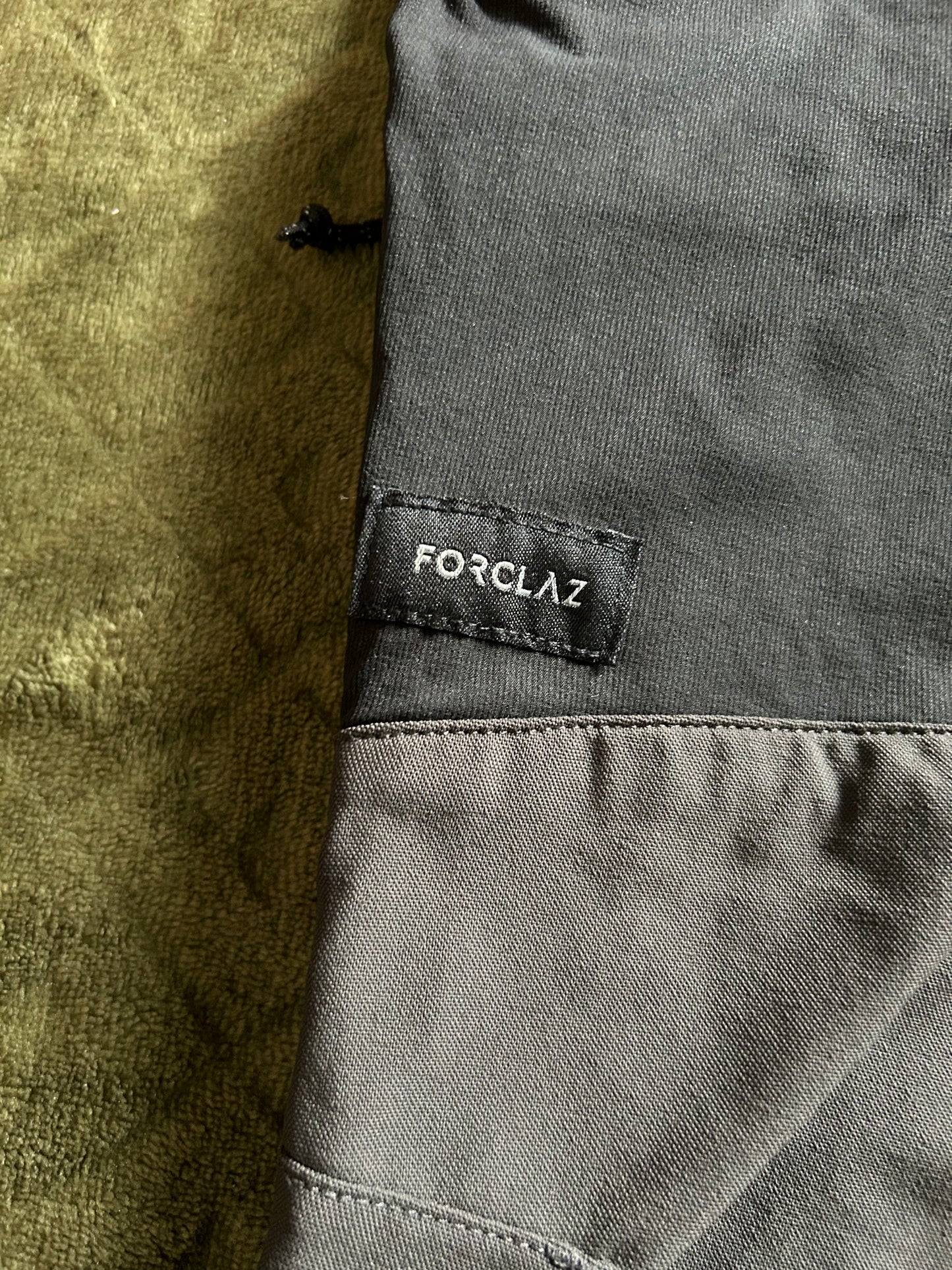 Pantalon forclaz MT900 d’occasion pour femmes. Taille XS/S