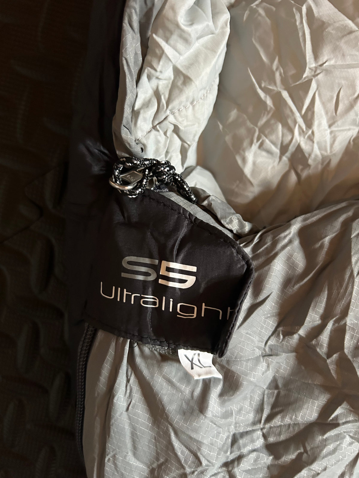 Sac de couchage quechua d’occasion 5 degrés ultralight. Taille XL