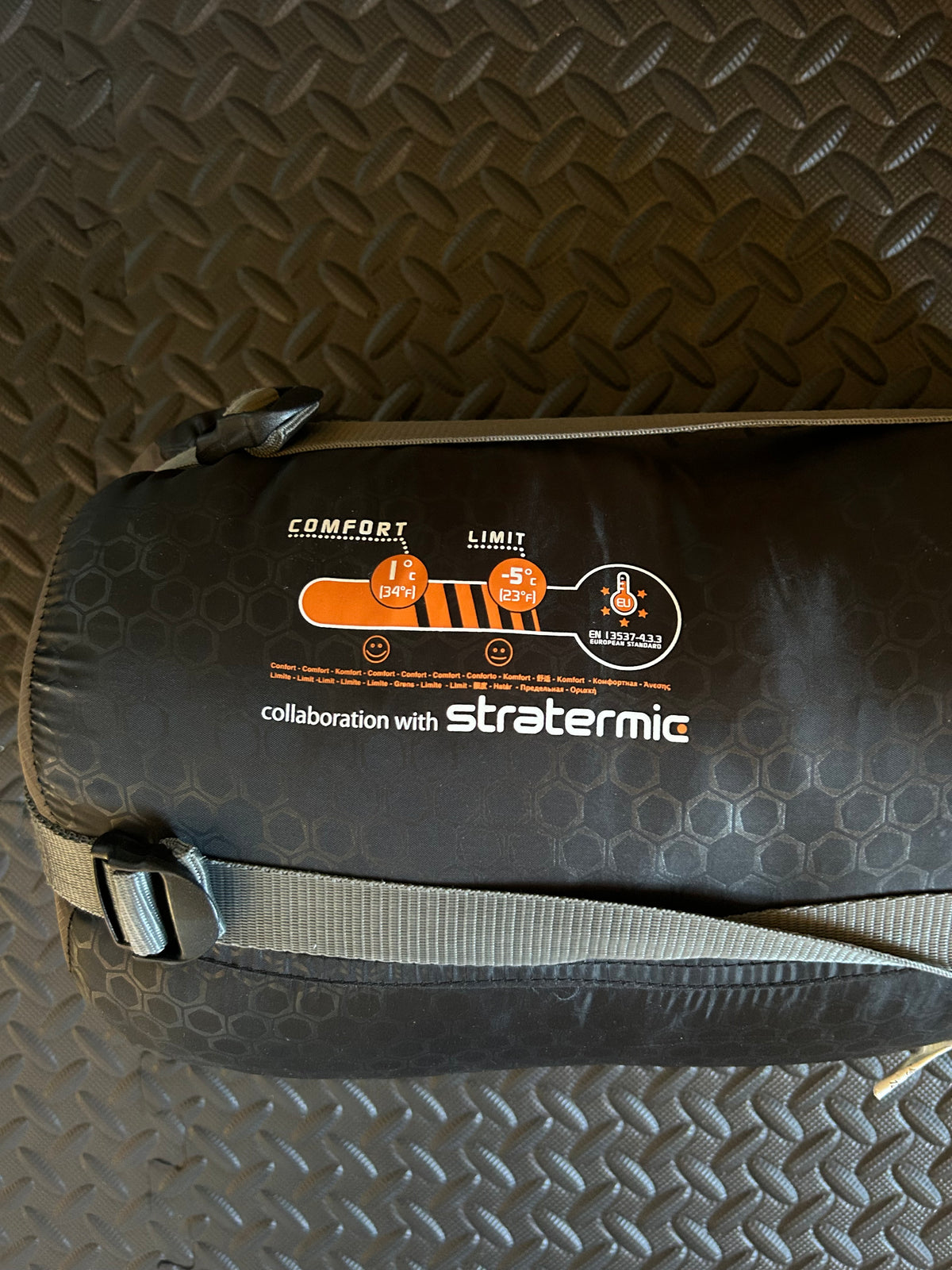Sac de couchage quechua 0 degrés d’occasion. Taille M