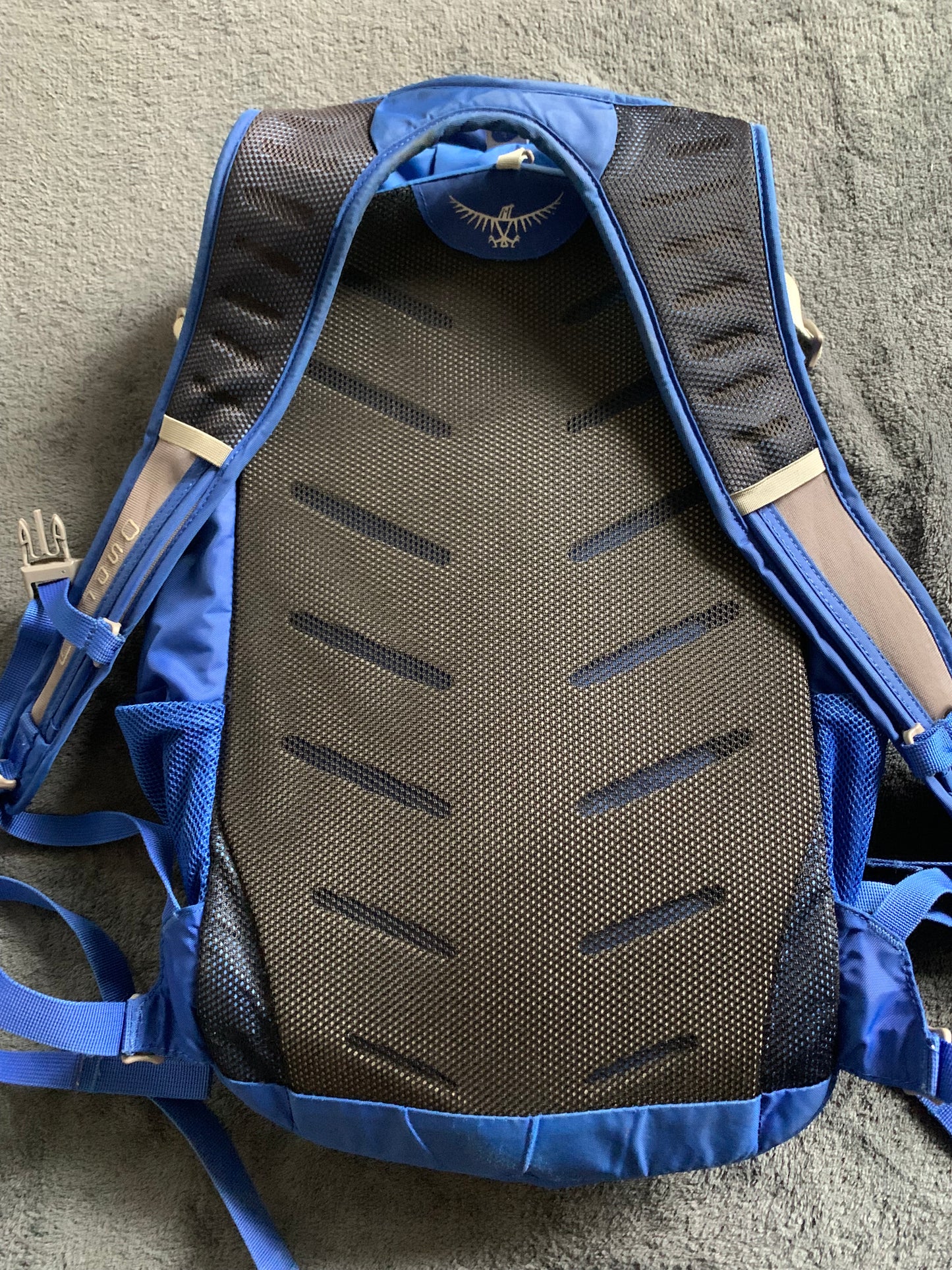 Sac à dos osprey Daylite plus d’occasion. 20 litres