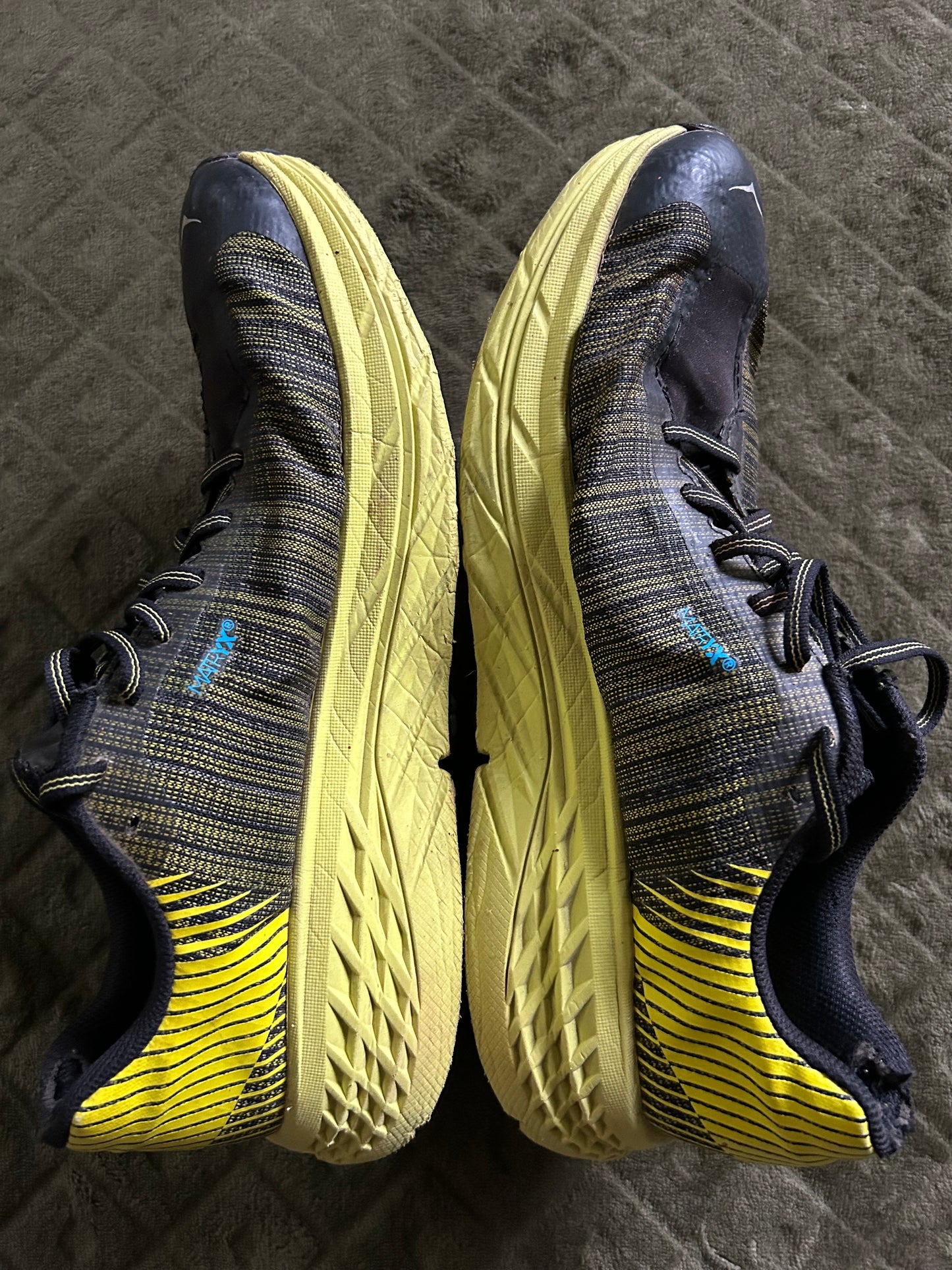 Baskets Hoka Evo d’occasion pour hommes. Taille 44