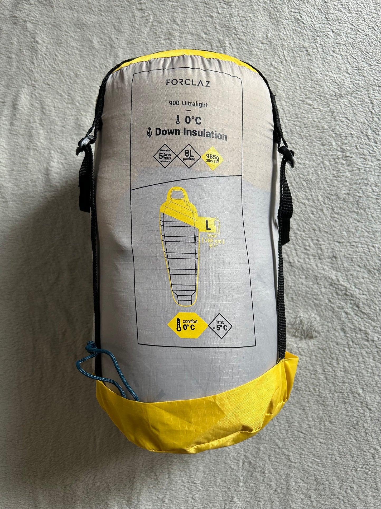 Location sac de couchage forclaz 0 degrés en plumes. Taille L. ( 20 euros / week-end ).