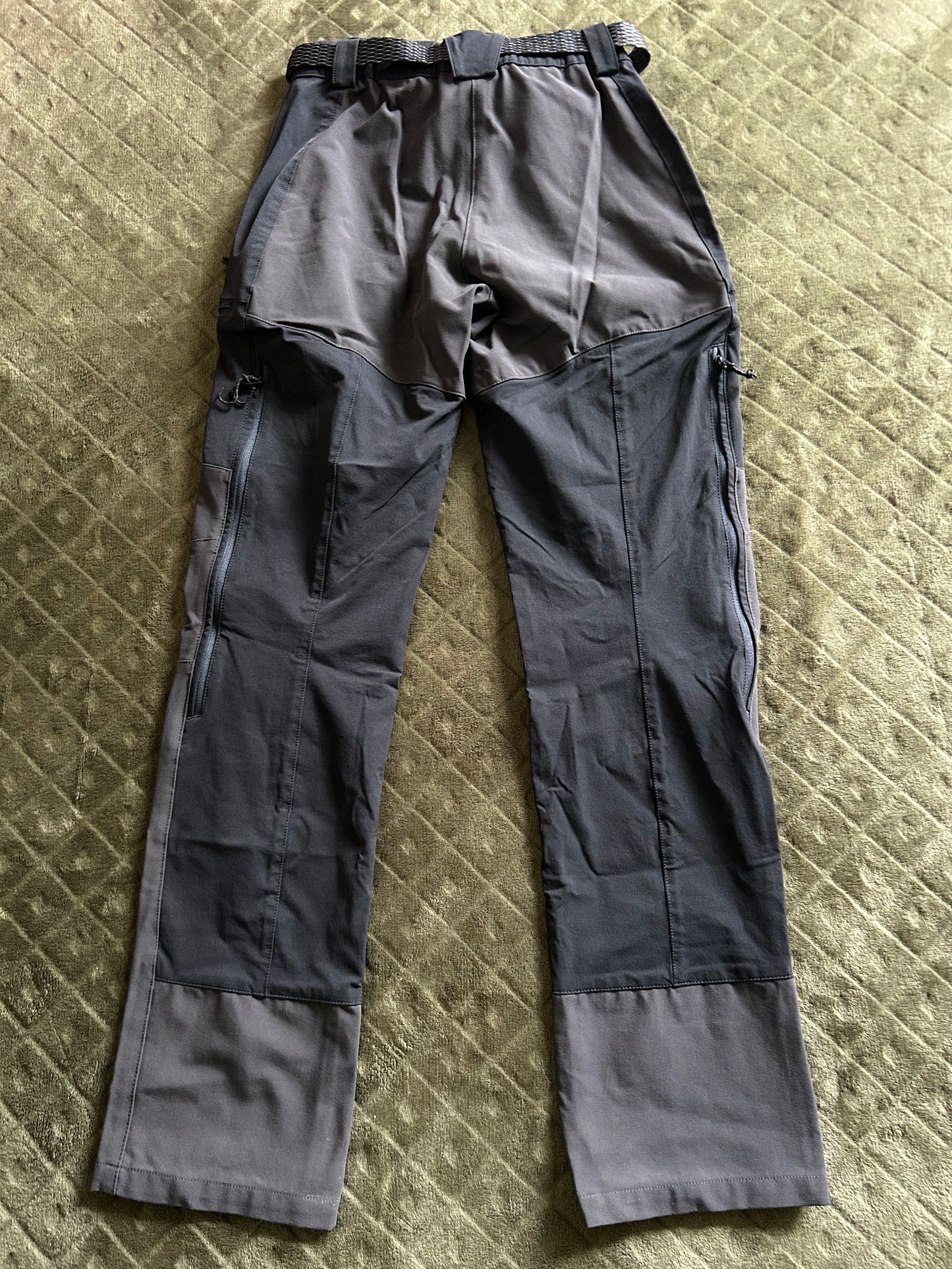 Pantalon forclaz MT900 d’occasion pour femmes. Taille XS/S