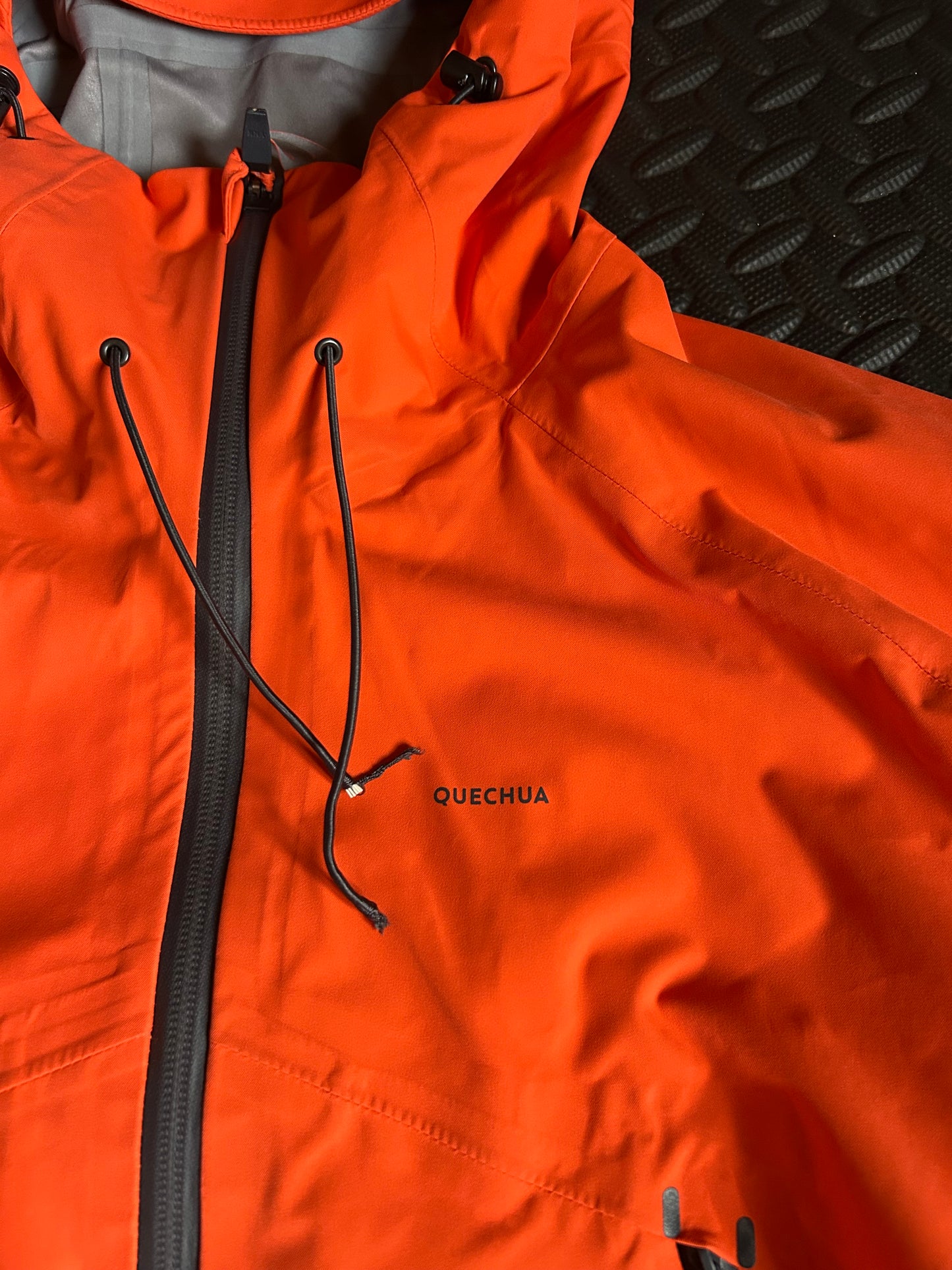 Veste imperméable quechua MH500 d’occasion pour hommes Taille L