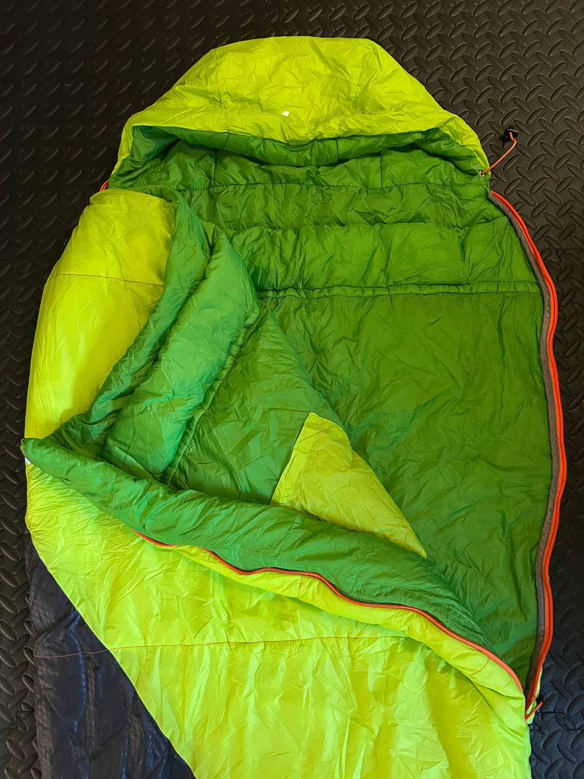 Sac de couchage forclaz 5 degrés d’occasion. Taille M