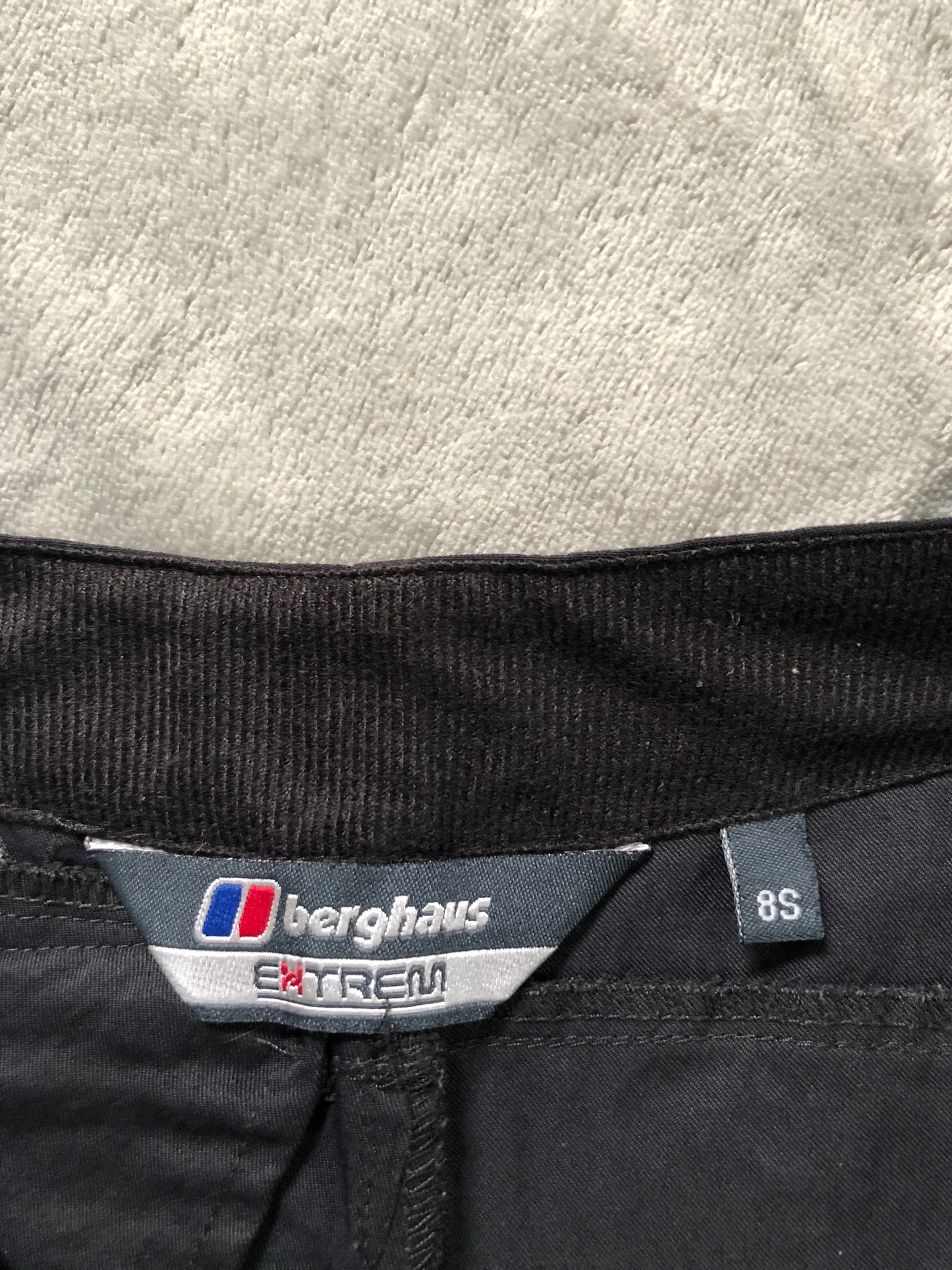 Pantalon de randonnée Berghaus d’occasion pour femmes. Taille S.