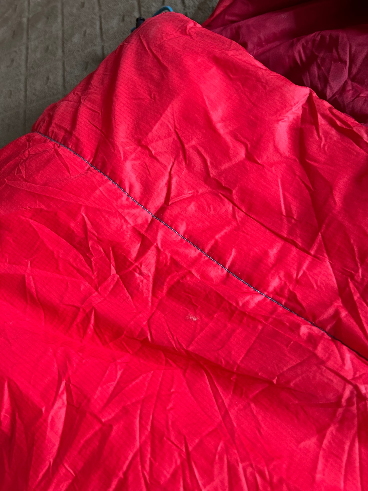 Sac de couchage quechua 0 degrés d’occasion. Taille M