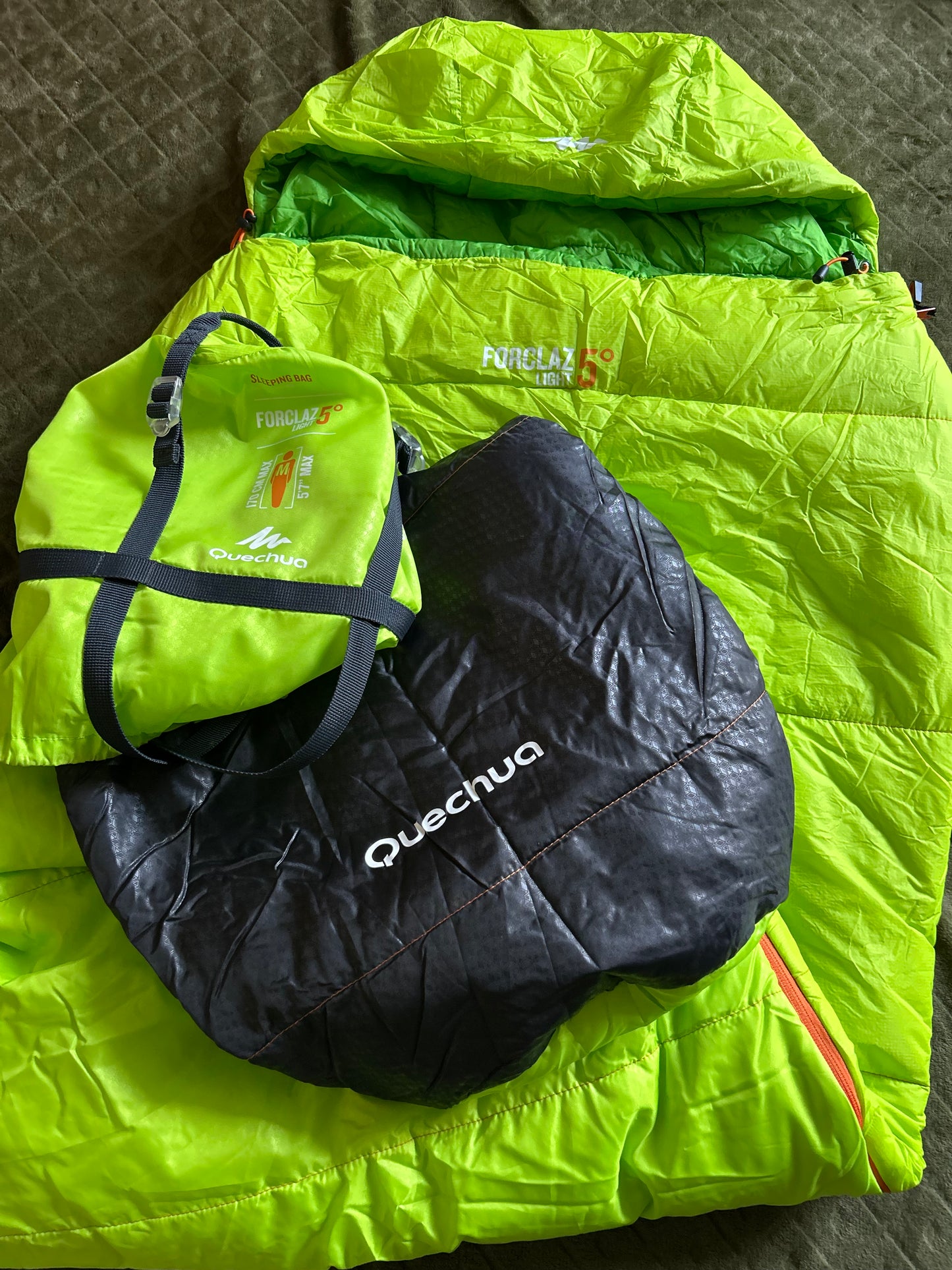 Sac de couchage forclaz 5 degrés light d’occasion. Taille M