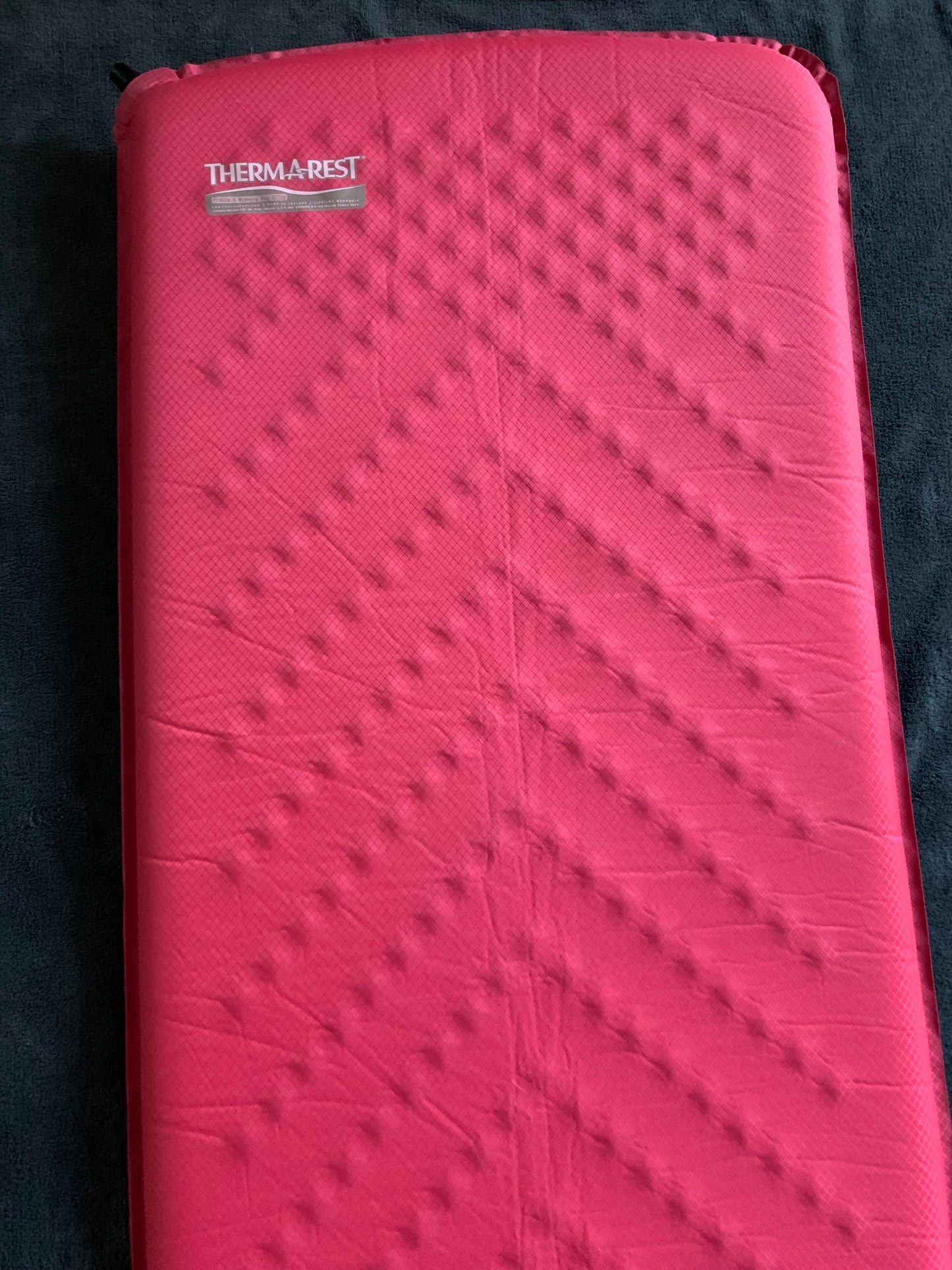 Matelas gonflable Thermarest d’occasion. R-value 4.1.