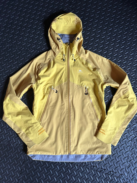 Veste imperméable quechua MH500 d’occasion pour hommes. Taille M