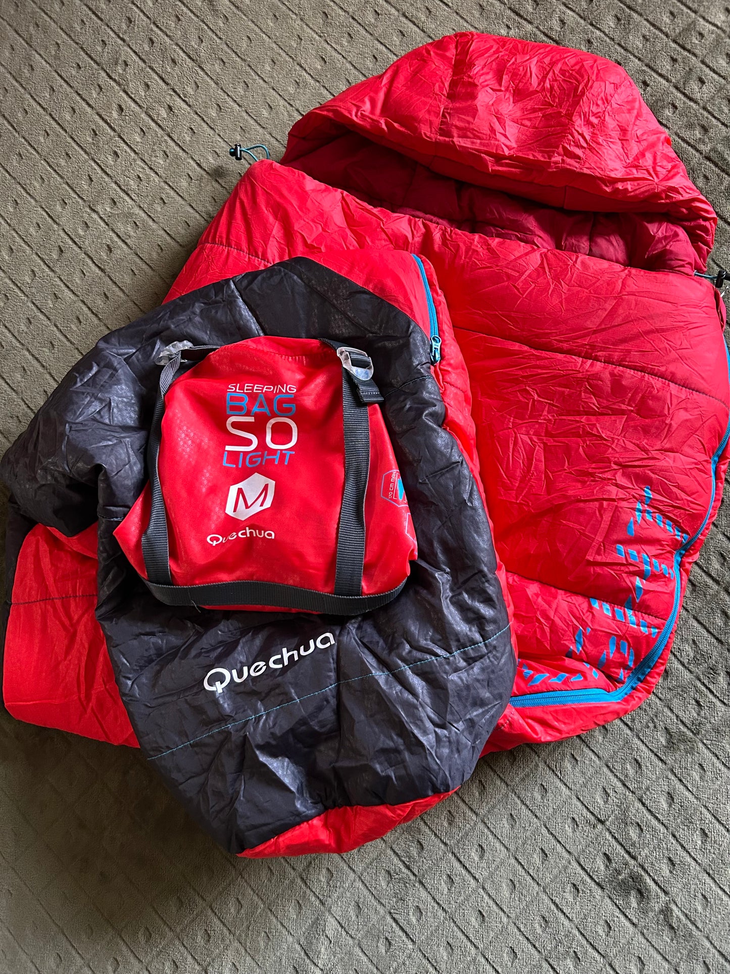 Sac de couchage quechua 0 degrés d’occasion. Taille M