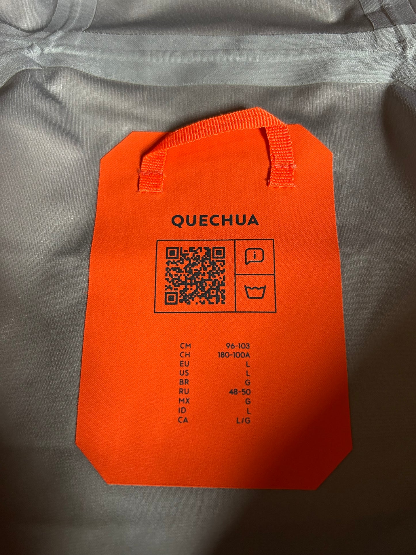Veste imperméable quechua MH500 d’occasion pour hommes Taille L