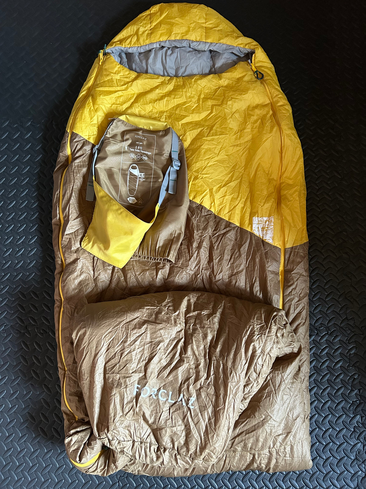 Sac de couchage d’occasion forclaz 5 degrés light. Taille XL