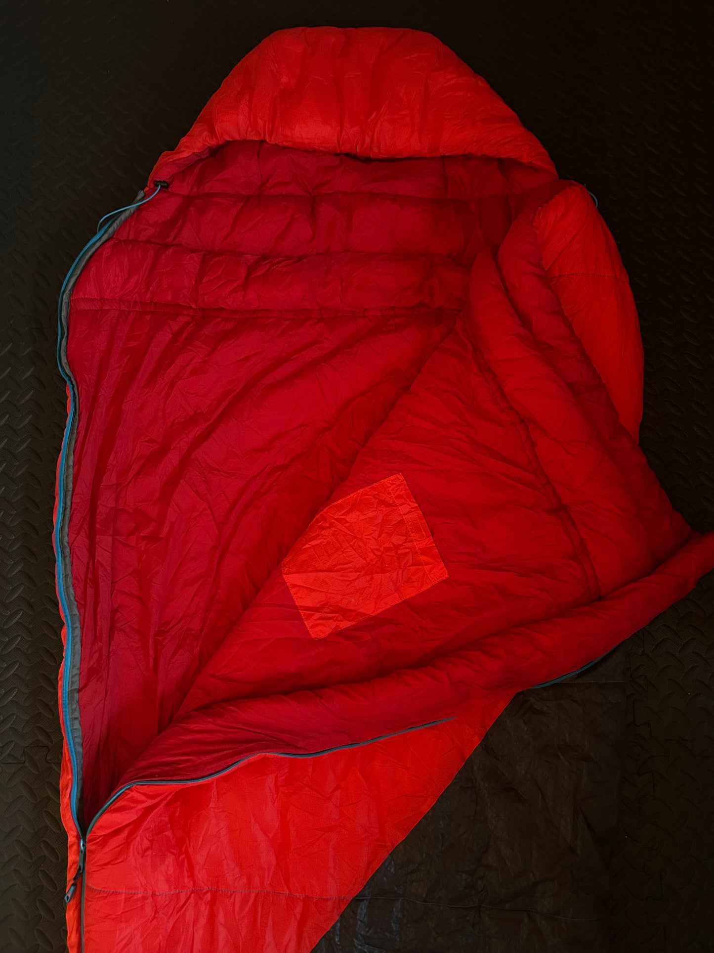 Sac de couchage quechua 0 degrés light d’occasion. Taille XL