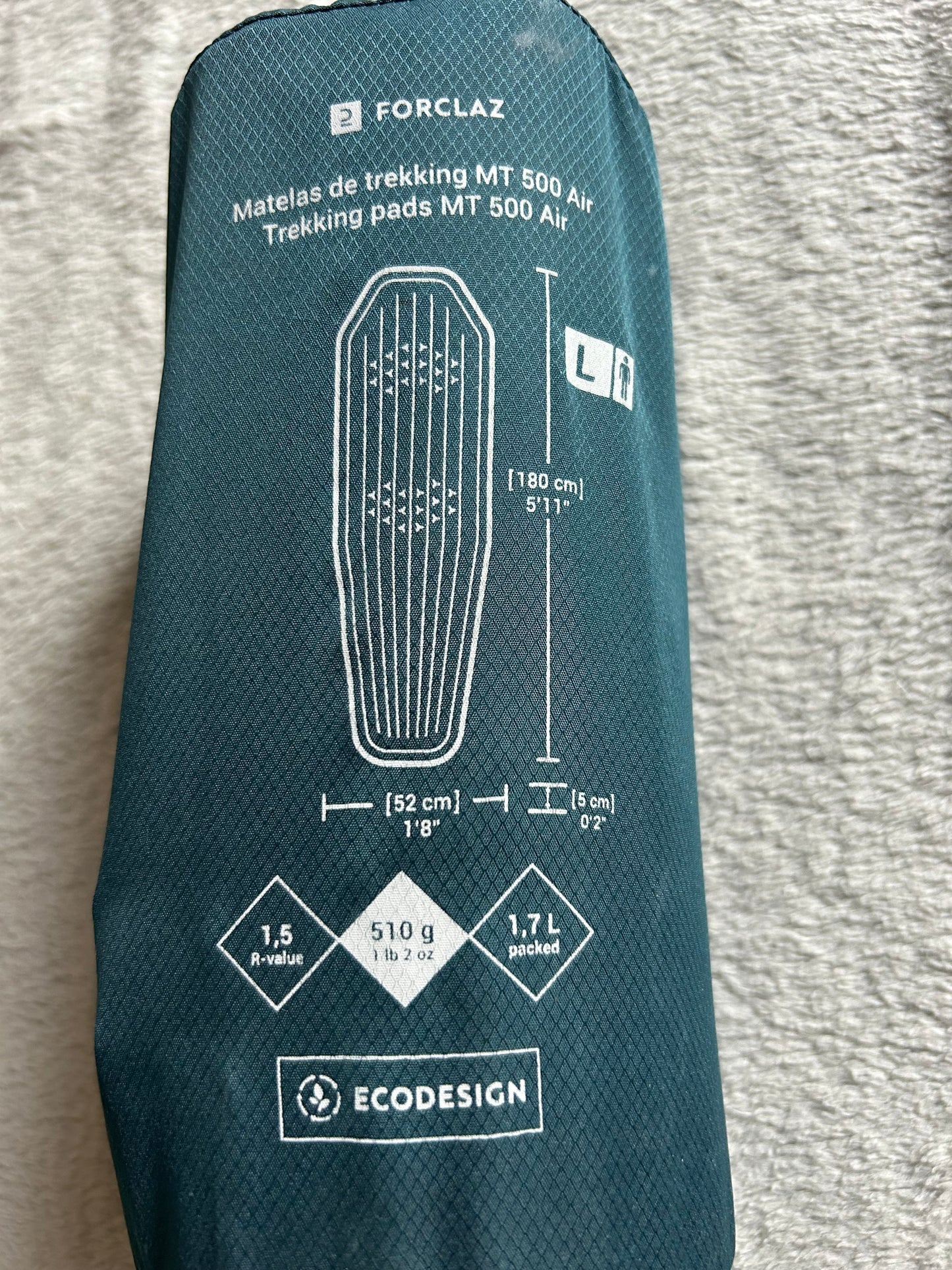 Location matelas gonflable forclaz.Taille L. ( 10 euros / week-end ).