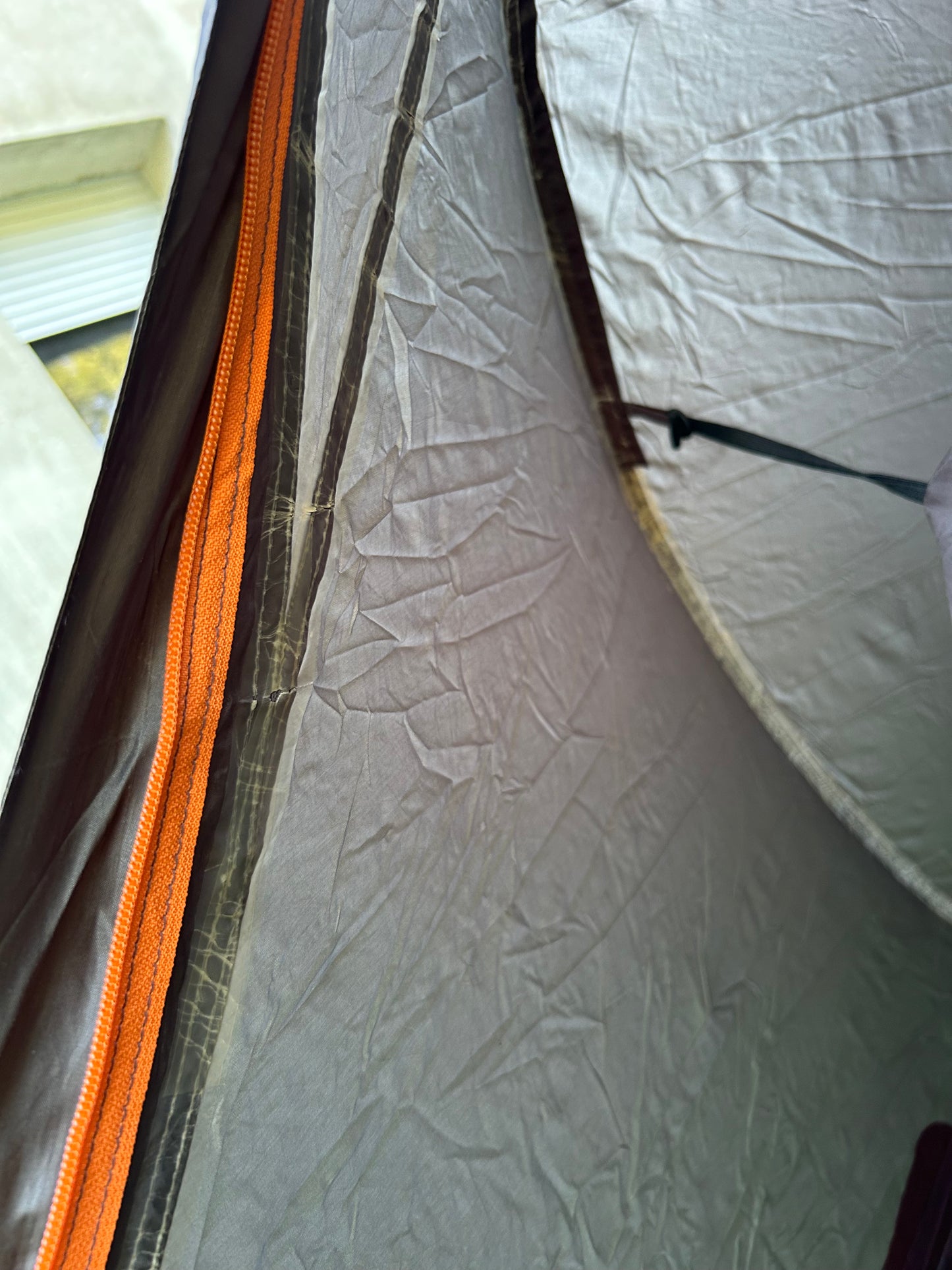 Tente quechua ultralight pro 3 personnes d’occasion à vendre.