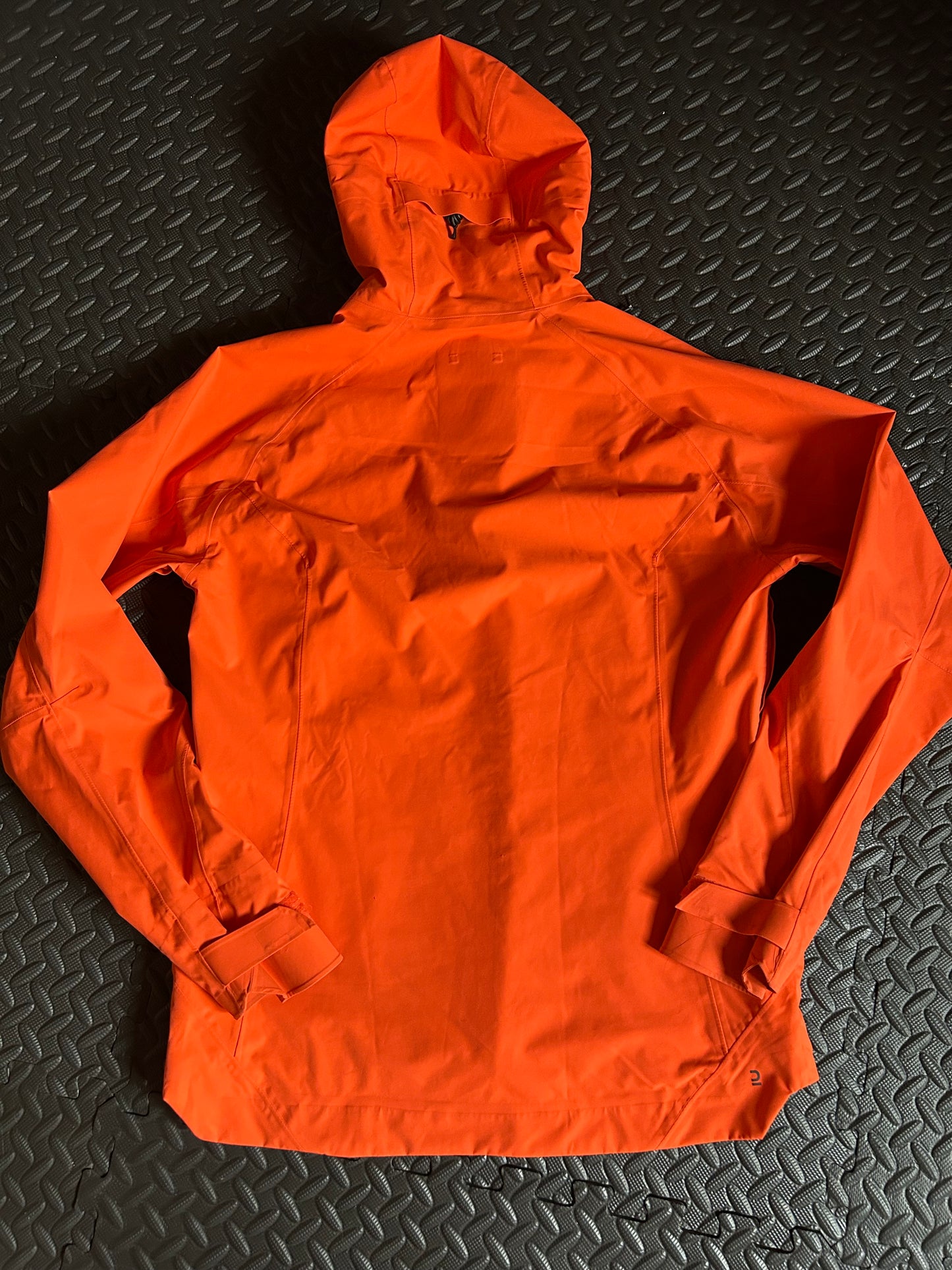 Veste imperméable quechua MH500 d’occasion pour hommes Taille L