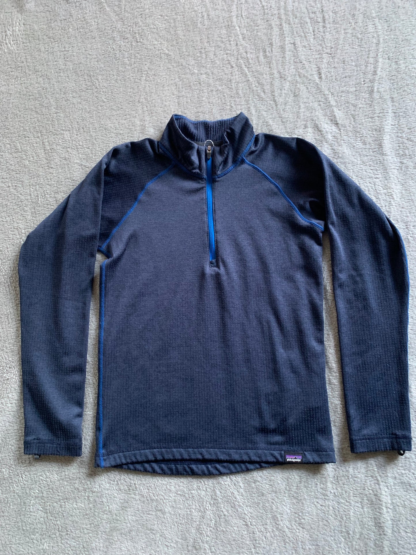 Pull patagonia d’occasion pour enfants. Taille 8 ans.