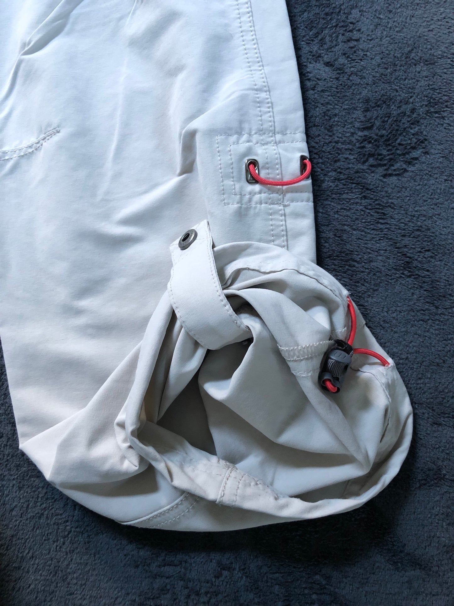 Pantalon de randonnée Berghaus d’occasion pour femmes. Taille M.