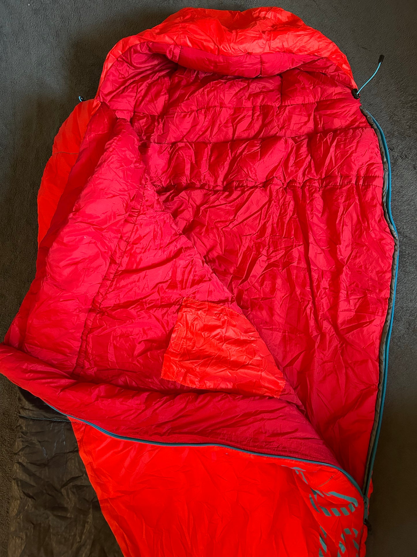 Sac de couchage quechua d’occasion 0 degrés light. Taille M