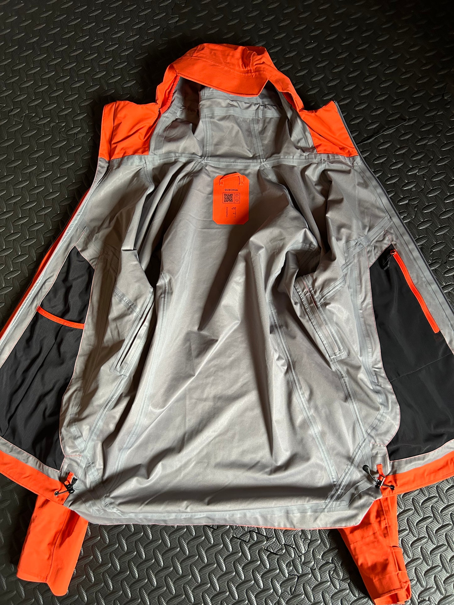 Veste imperméable quechua MH500 d’occasion pour hommes Taille L